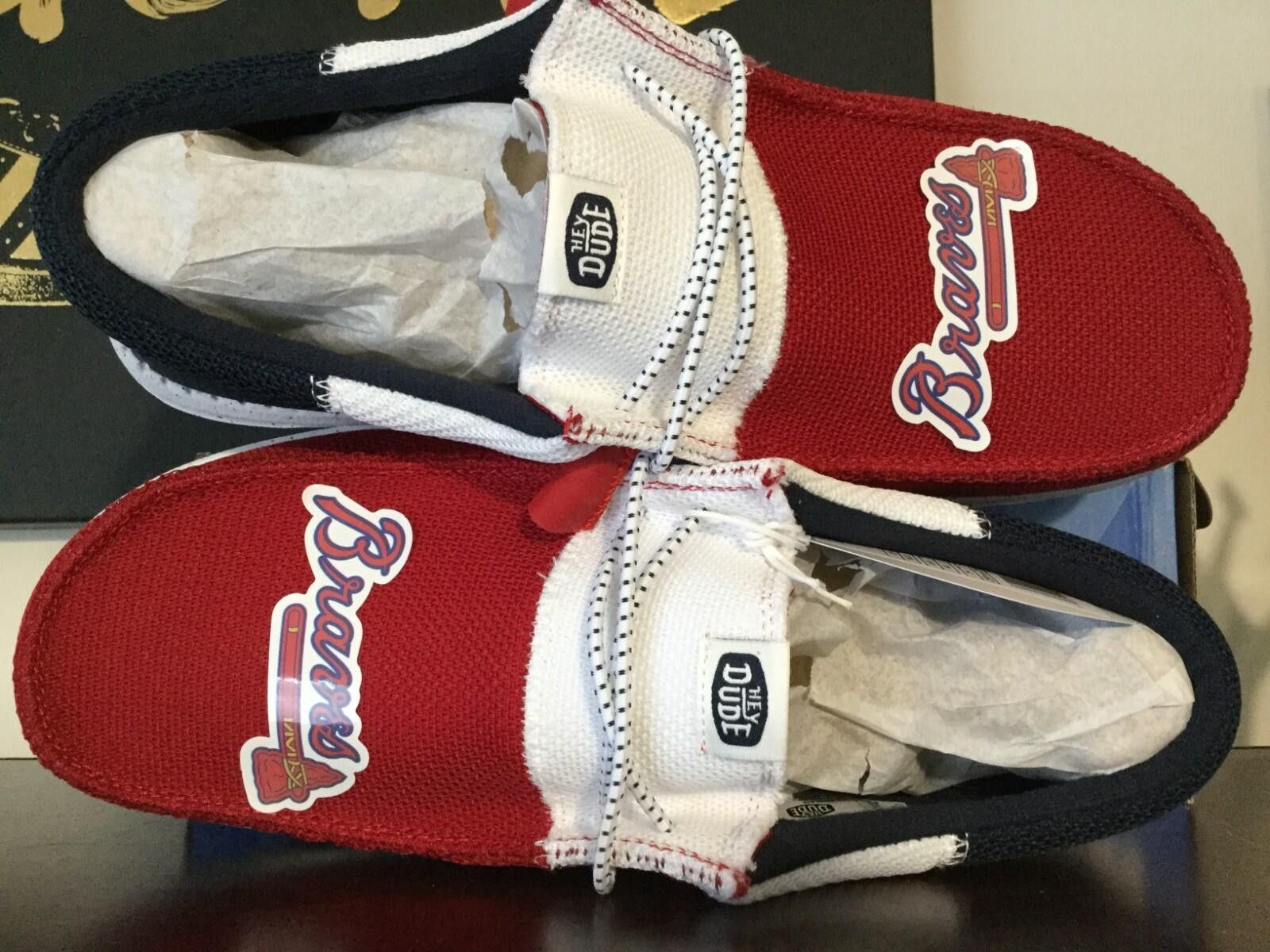 Other Casual Shoes Men Size 11 Atlanta Braves Hey Dudes Team Logo Size US 11 / EU 44 - 6 Thumbnail
