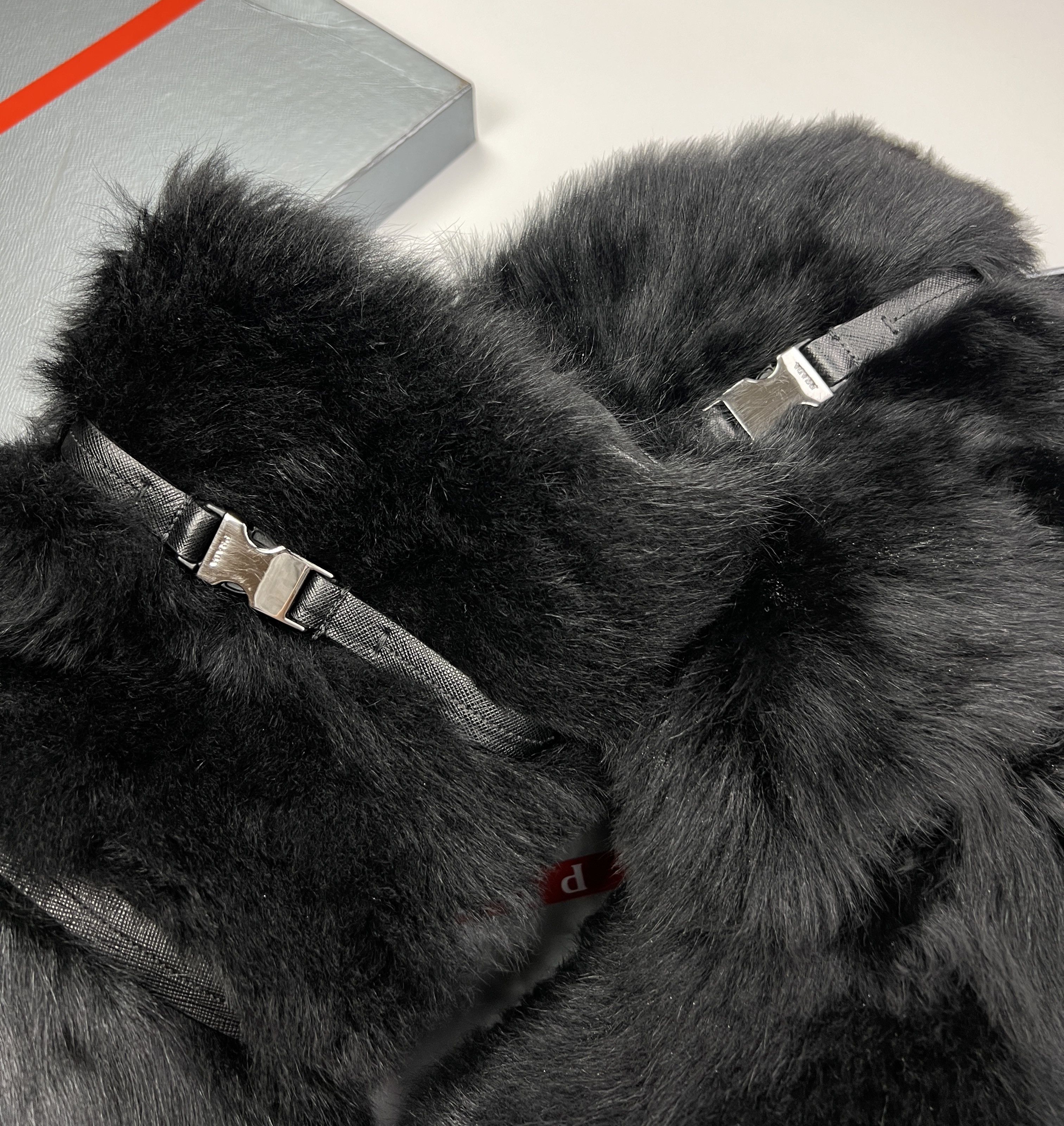 Prada Rare Prada Apres Snow Winter Faux Fur Boots Yeti Size US 8 / IT 38 - 6 Thumbnail