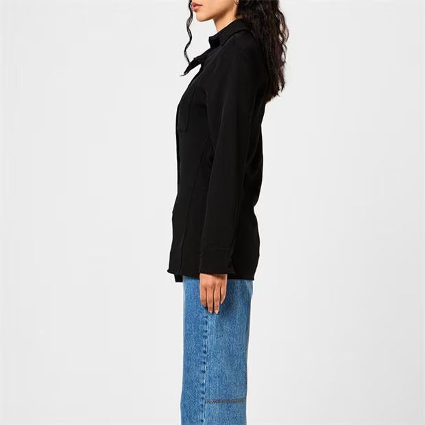 Jacquemus o1g2r1mq1024 Shirt in Black Size XS / US 0-2 / IT 36-38 - 4 Thumbnail