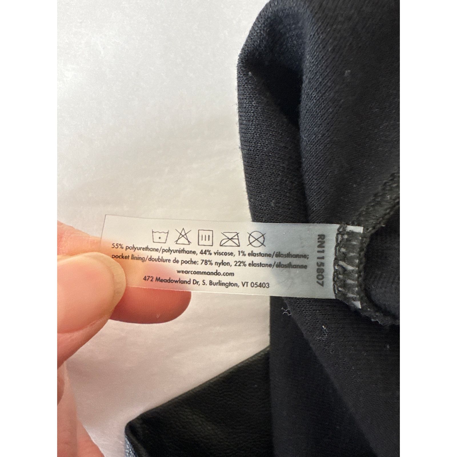 Commando COMMANDO Faux Leather Pull On Jogger Pant Black Size Small Size 28" / US 6 / IT 42 - 8 Thumbnail