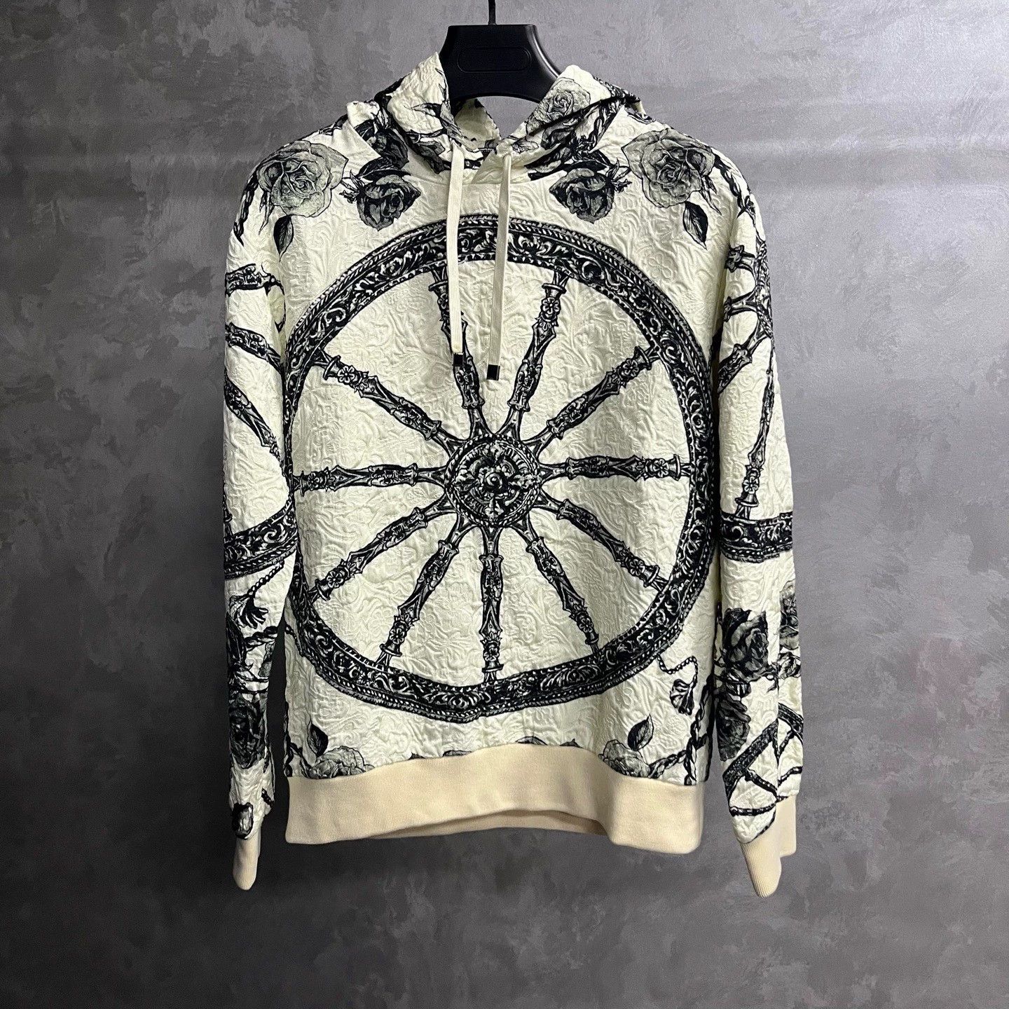 Dolce & Gabbana dolce & gabbana beige patterned hoodie sweatshirt Size US L / EU 52-54 / 3 - 1 Thumbnail