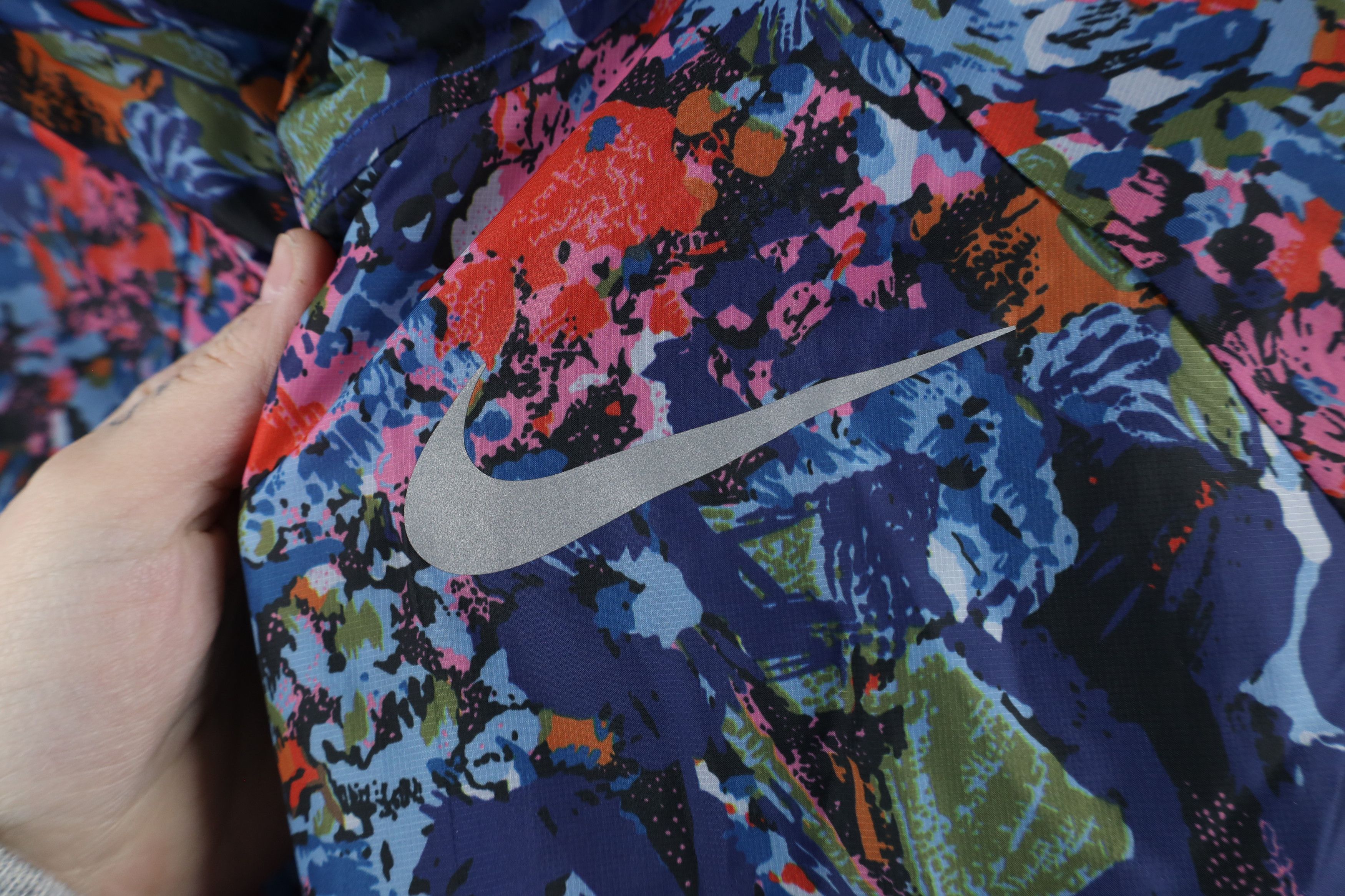 Nike × Vintage Nike Rainbow Big Swoosh Hooded Windrunner Windbreaker Jacket Size US S / EU 44-46 / 1 - 4 Thumbnail