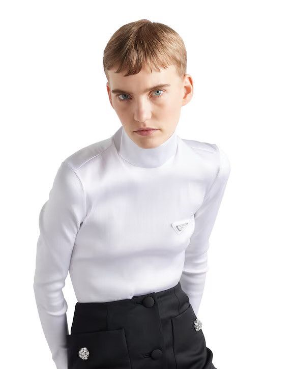 Prada NWT Prada Stretch Satin Top Slim Fit Triangle Logo Size 40 Size S / US 4 / IT 40 - 16 Thumbnail