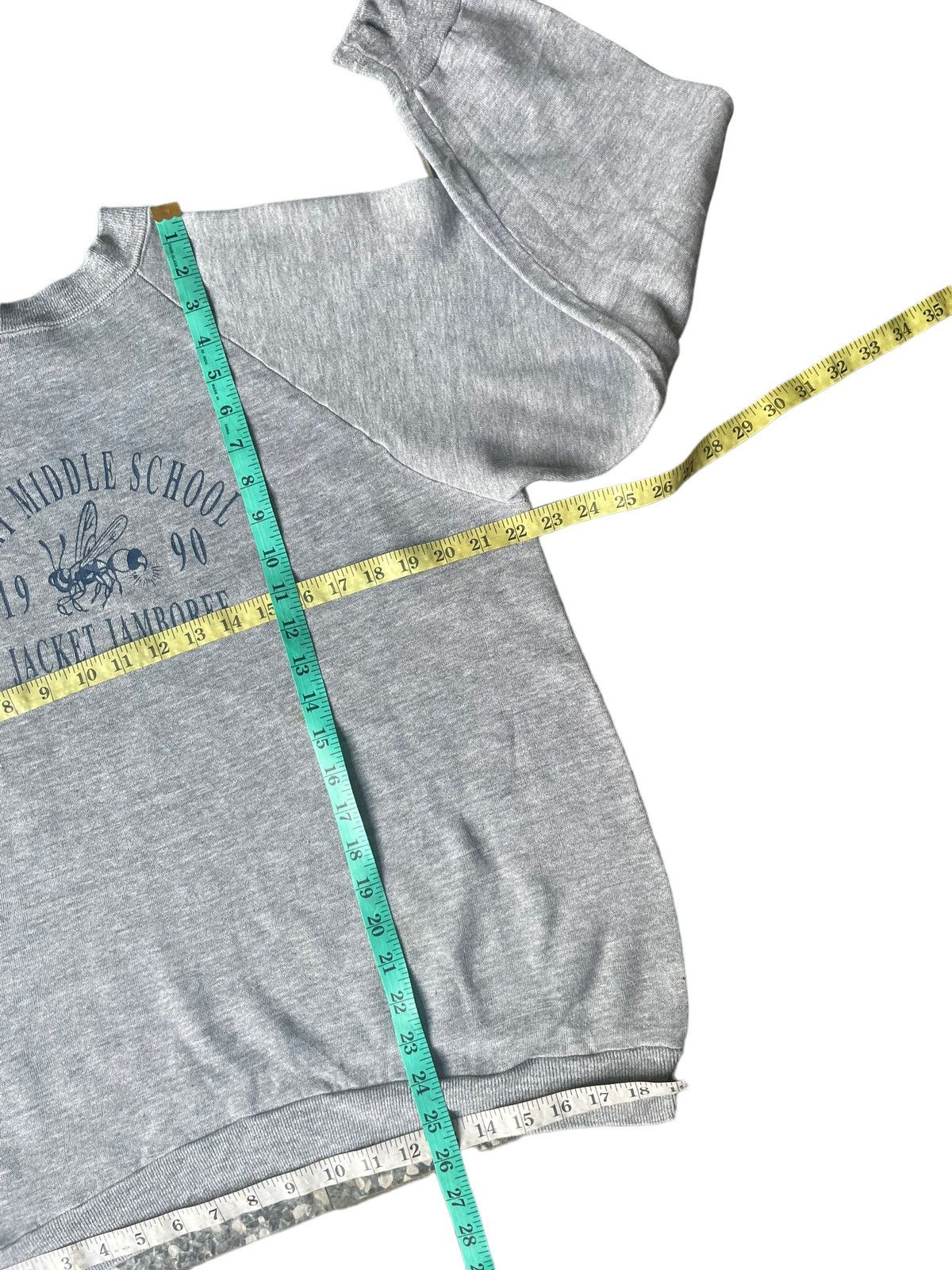 Other Vintage 70’s Russell Mills Crewneck Size US L / EU 52-54 / 3 - 5 Thumbnail