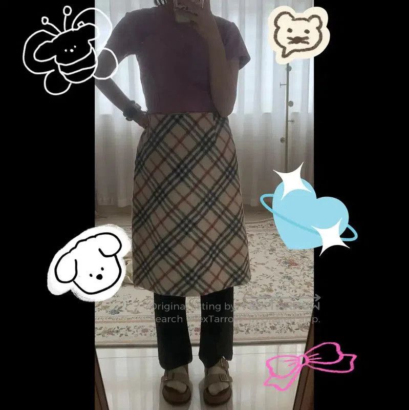 Burberry Burberry Khaki Wool Midi Skirt for Women. Size 23" - 8 Thumbnail
