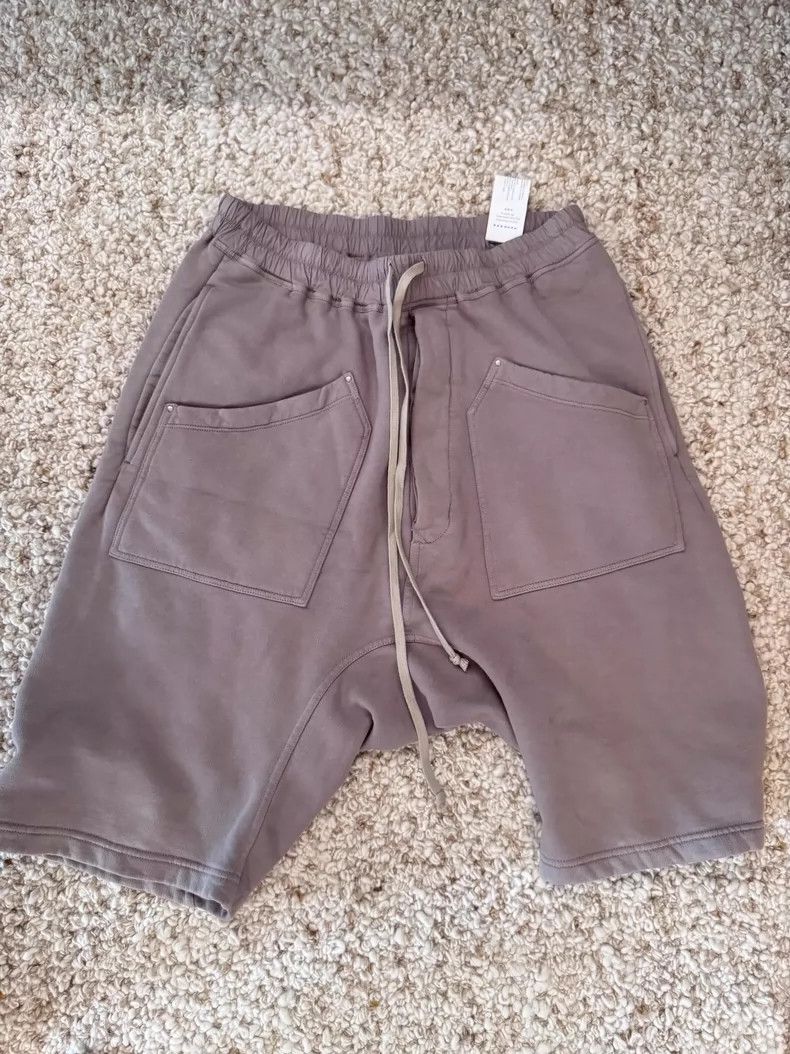 Rick Owens rick owens size s shorts Size US 28 / EU 44 - 1 Thumbnail