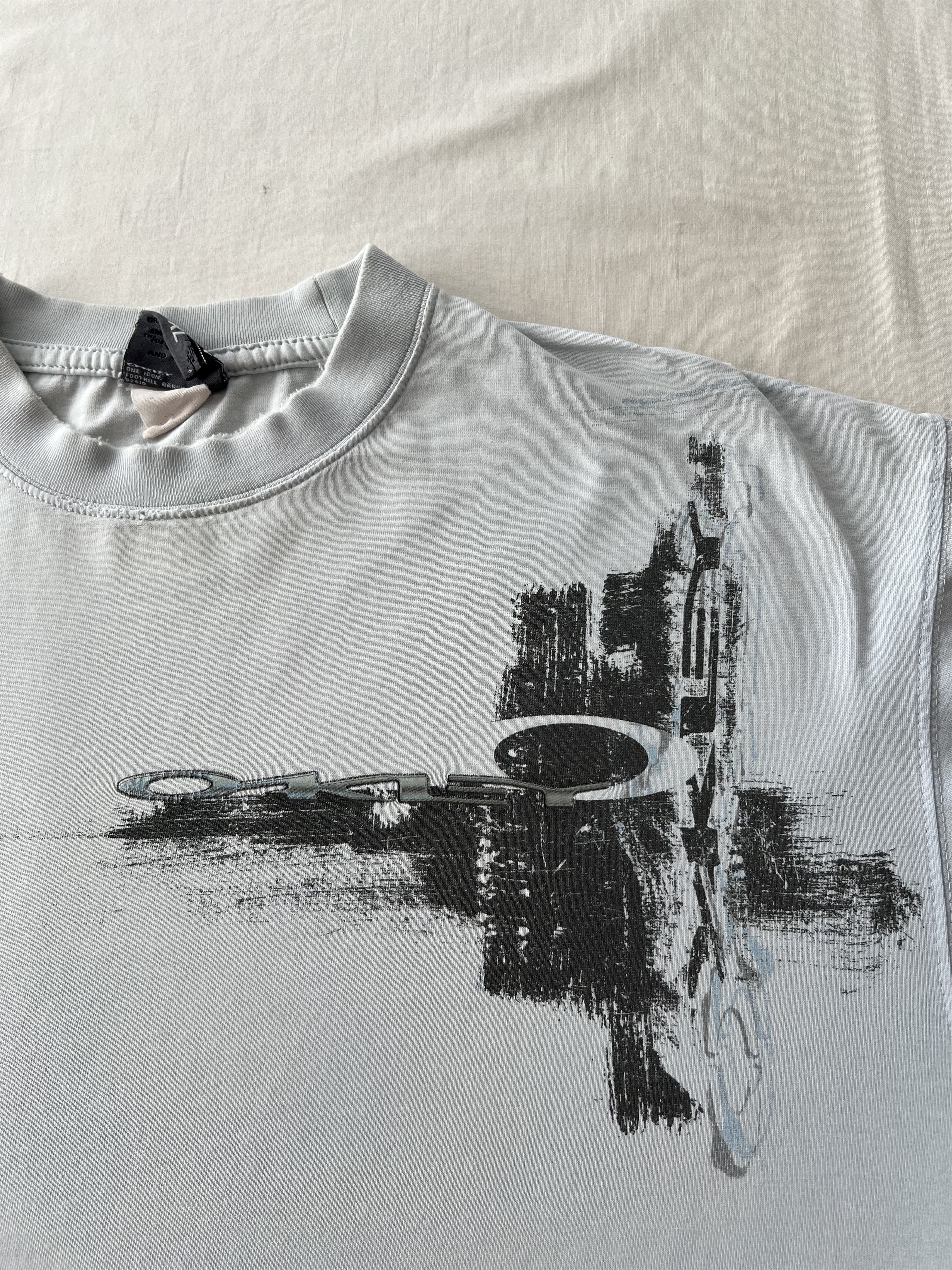 Oakley Vintage 90s Oakley Y2k Light Blue T-shirt Size US XL / EU 56 / 4 - 4 Thumbnail