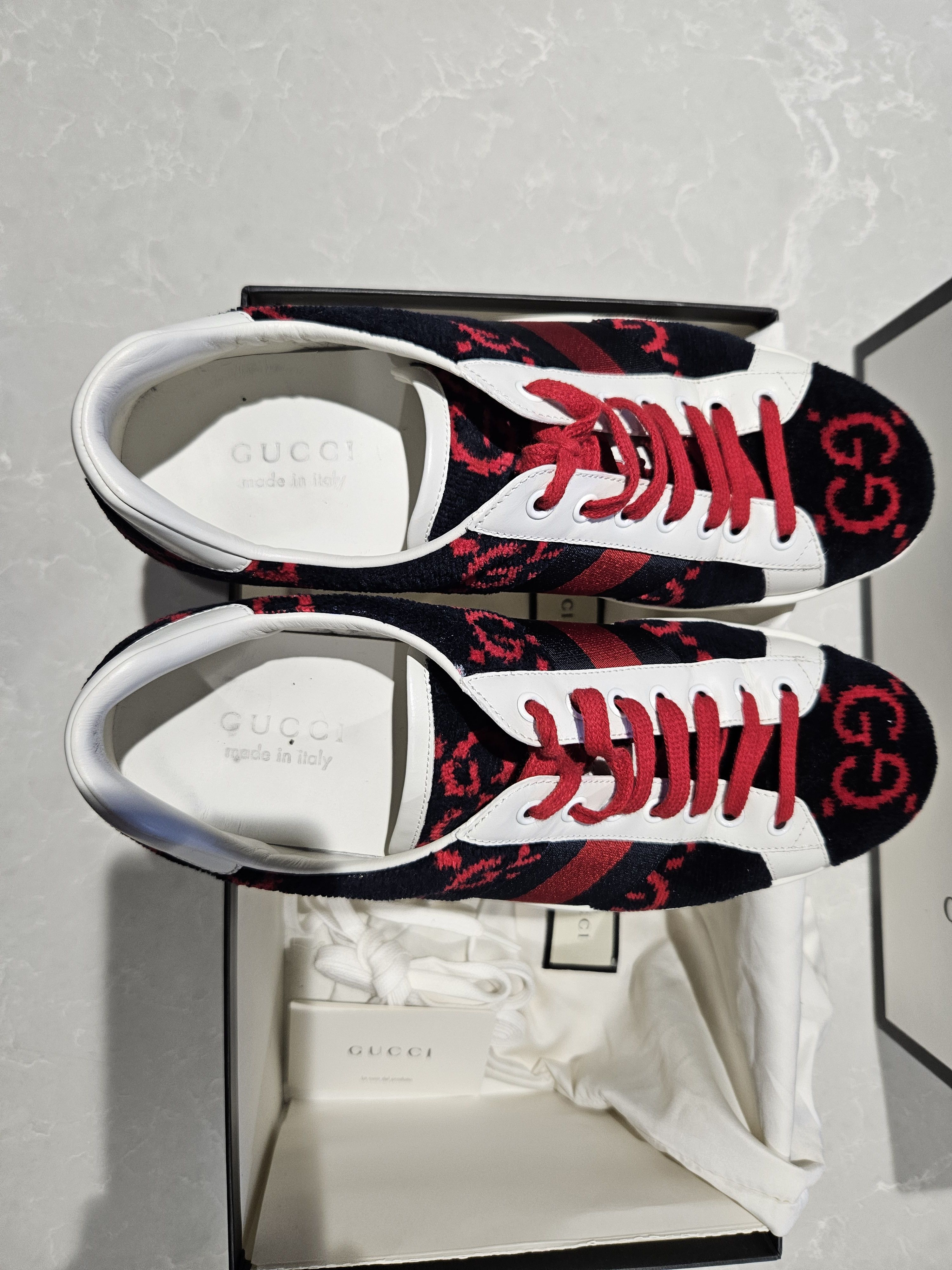 Gucci Gucci Ace sneakers Dark Navy & red monogram velour sneakers Size US 8 / EU 41 - 12 Thumbnail