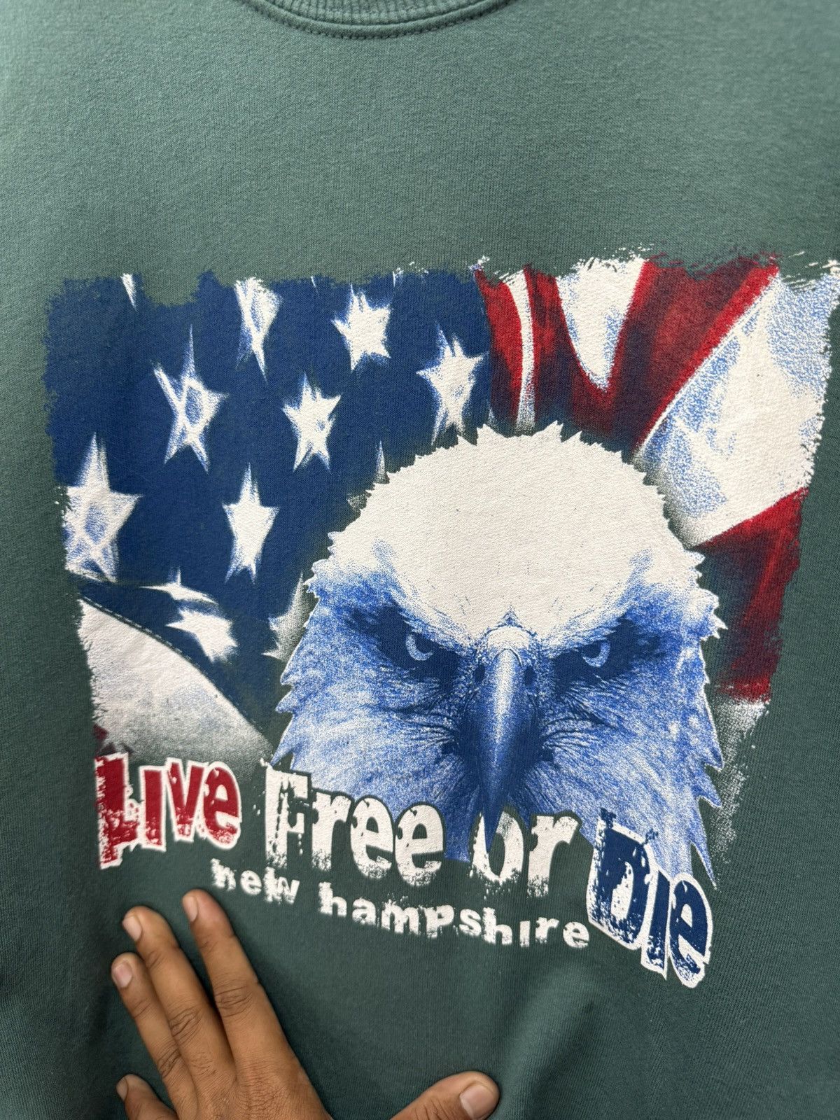 Vintage 🔥 Vintage Streetwear Live Free or Die Sweatshirt Size US XL / EU 56 / 4 - 4 Thumbnail
