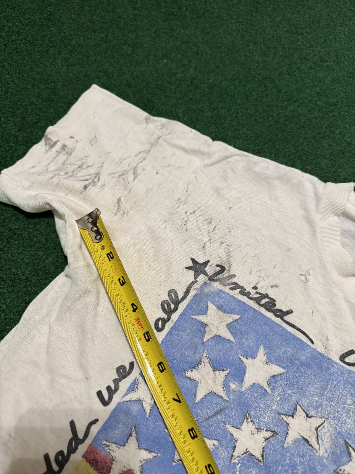 Vintage Vintage 90s USA United We Stand Distressed Patriotic T Shirt Size US L / EU 52-54 / 3 - 8 Thumbnail