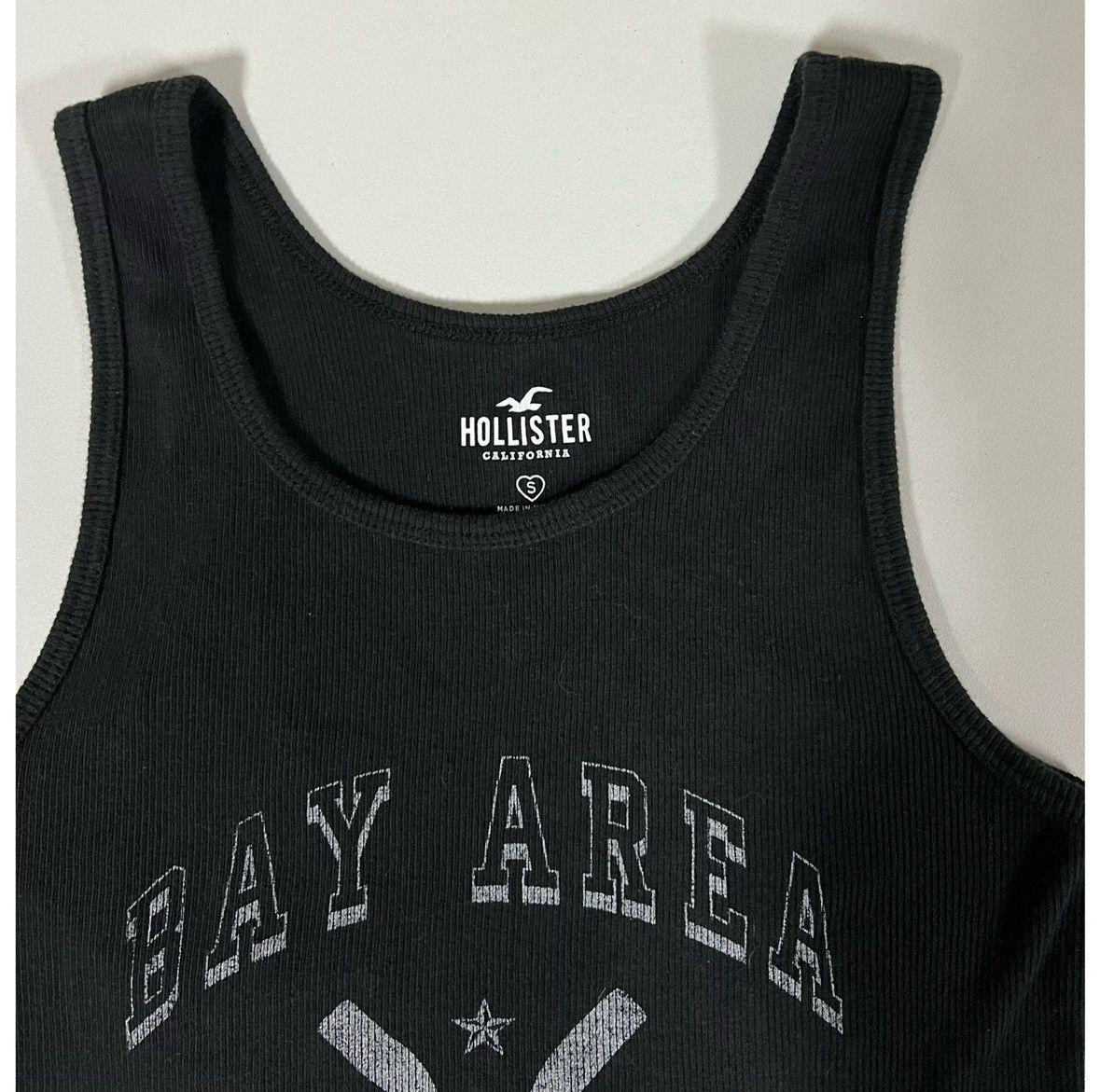Hollister Black ‘Bay Area: Regatta’ Graphic Tank Top T-Shirt Size S 🖤 Size S / US 4 / IT 40 - 2 Thumbnail