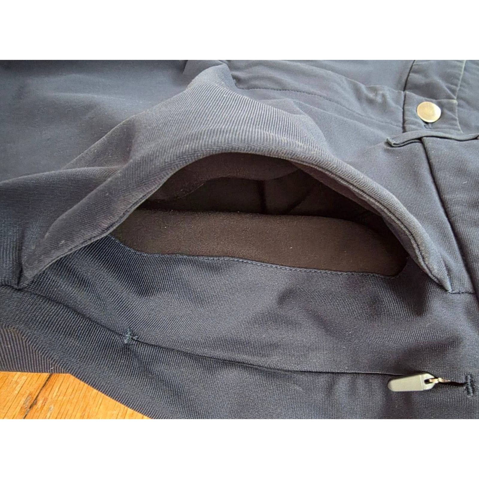 Lululemon Lululemon Classic Men's Cropped Pant Navy Size 34 A001667 Size US 34 / EU 50 - 9 Thumbnail