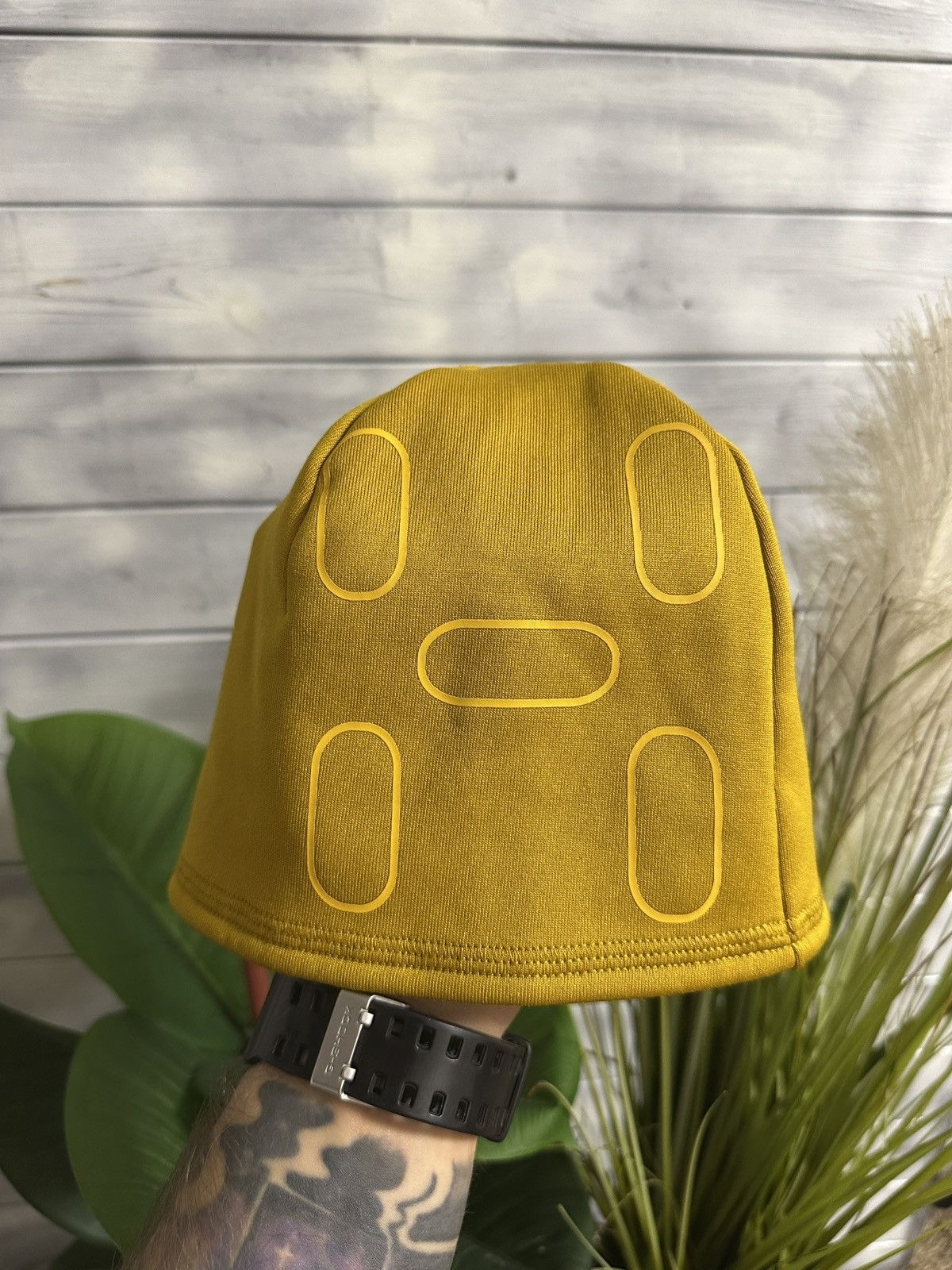 Haglofs Rare Hat Haglofs Yellow Outdoor Ski Style Size S/M 55-58cm. Size ONE SIZE - 1 Thumbnail