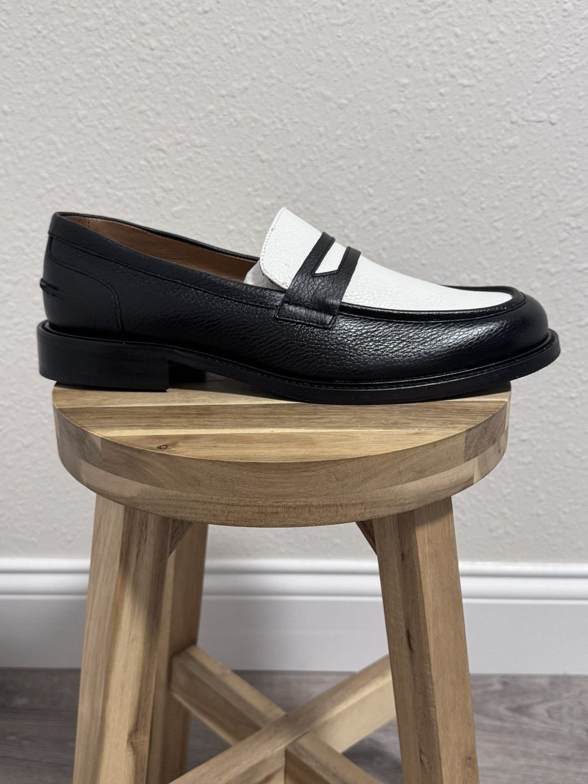J.Lindeberg J.Lindeberg Dean Black White Leather Penny Loafers Size US 12 / EU 45 - 12 Thumbnail