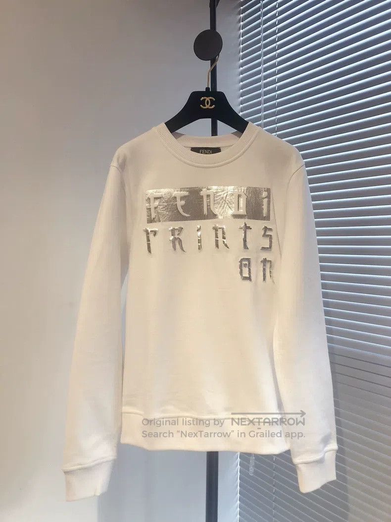 Fendi Fendi Rihanna Collaboration White Sweatshirt Size XS / US 0-2 / IT 36-38 - 2 Thumbnail