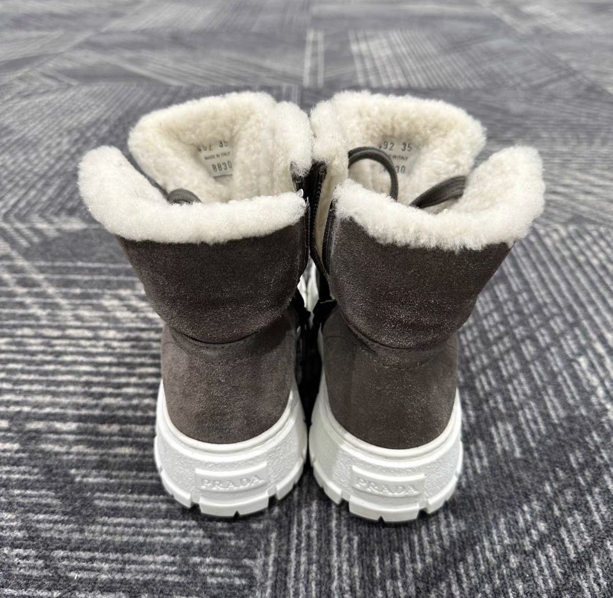 Prada Prada Fleece Lined Cookie Ankle Boots J42 Size US 5 / IT 35 - 3 Thumbnail