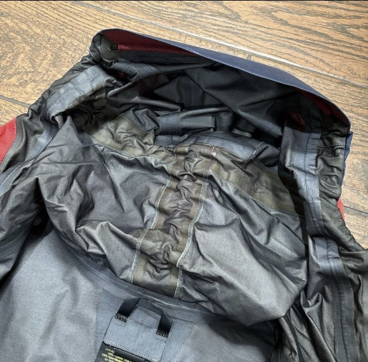 Arc'teryx 1997 Arcteryx Beta Lt Molten Size US L / EU 52-54 / 3 - 7 Thumbnail