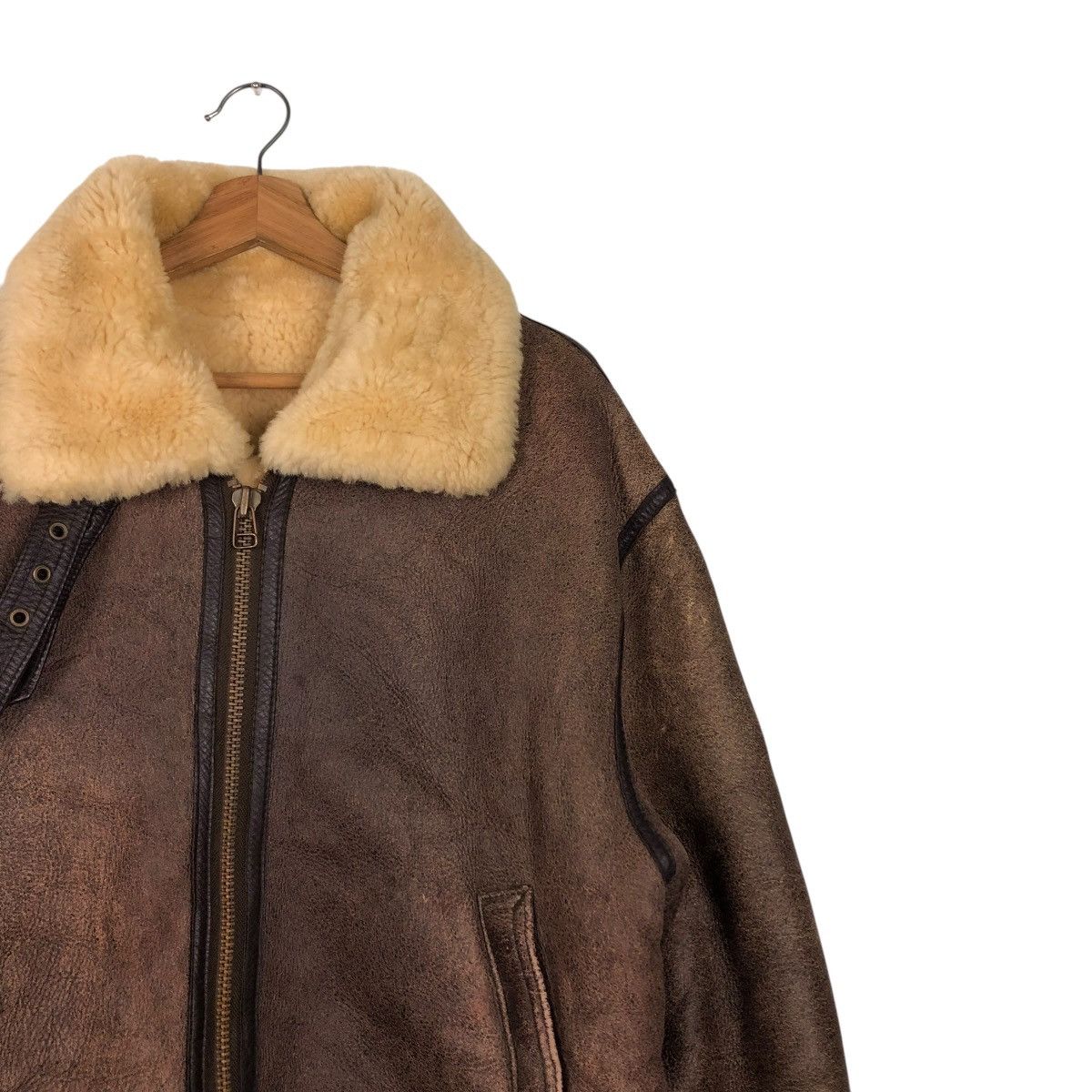 Vintage 🔥VINTAGE GENUINE LEATHER SHEARLING B-3 JACKET AIR FORCE Size US L / EU 52-54 / 3 - 6 Thumbnail