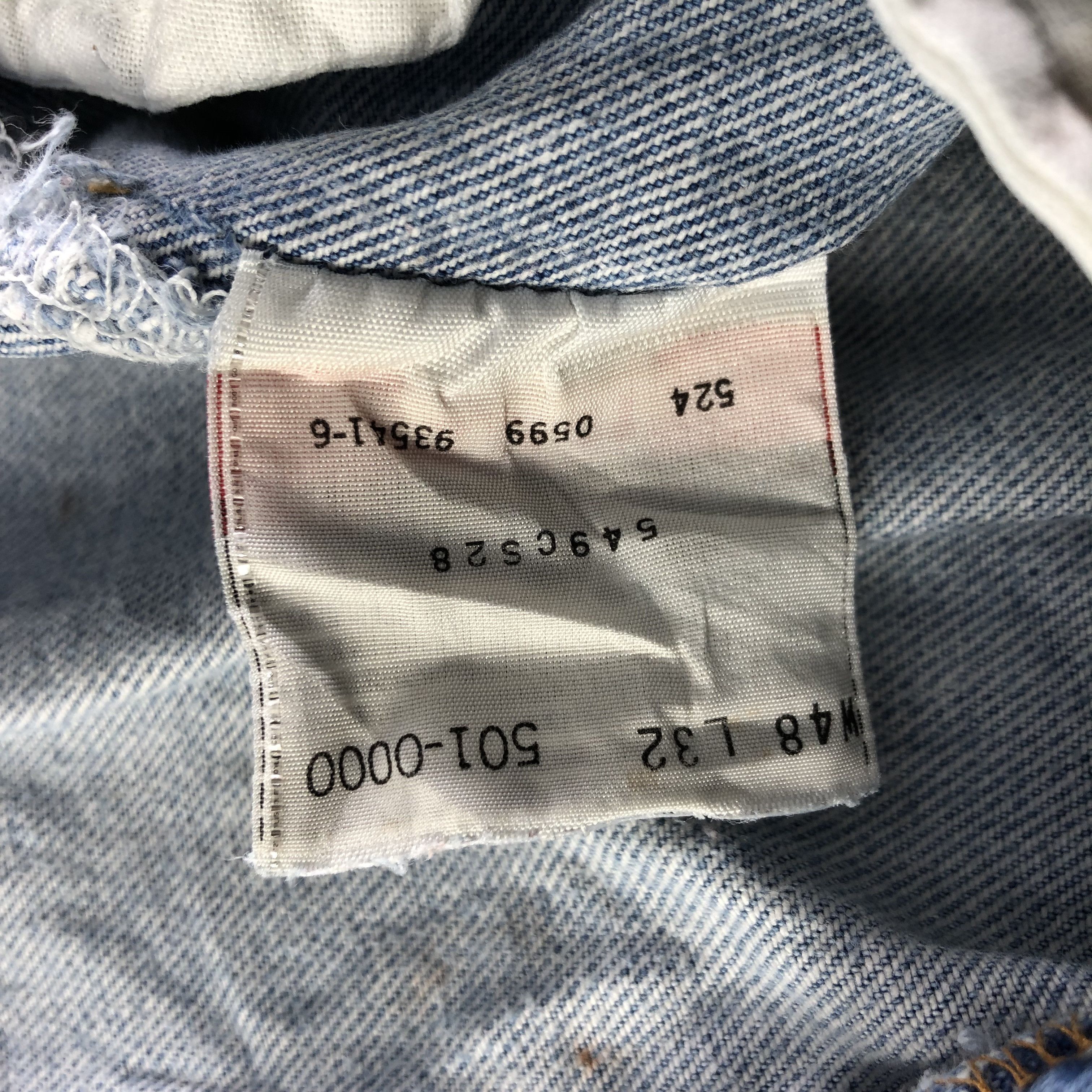 Levi's 90s Vintage Light Wash Levis 501 Jeans-J2997 Size US 44 / EU 60 - 11 Thumbnail