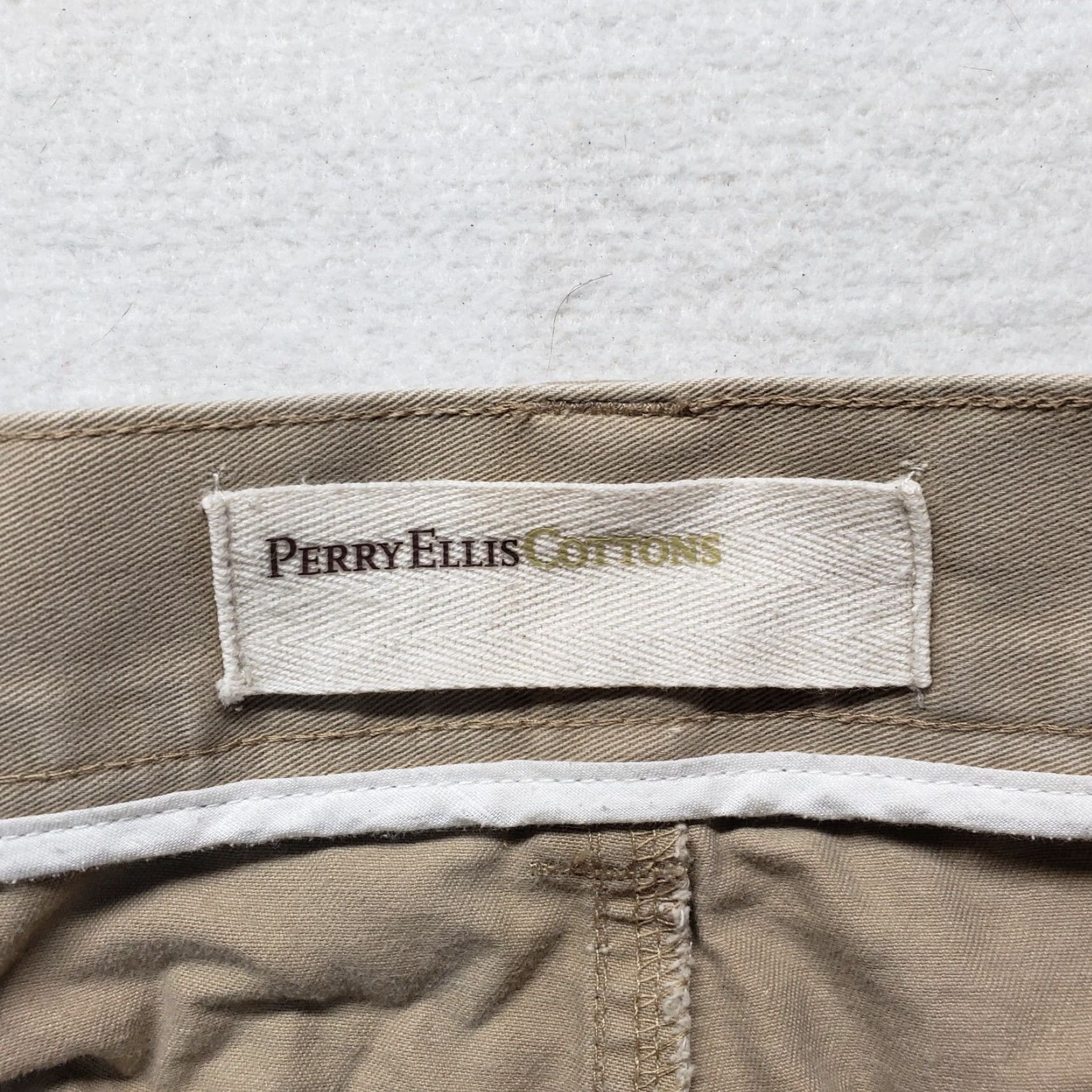 Perry Ellis Perry Ellis Brown Dress Shorts Flat Front 100% Cotton Adult Men's Size 34 Brown Polka Dot Flat Front 34 in Men Shorts Size US 34 / EU 50 - 2 Thumbnail