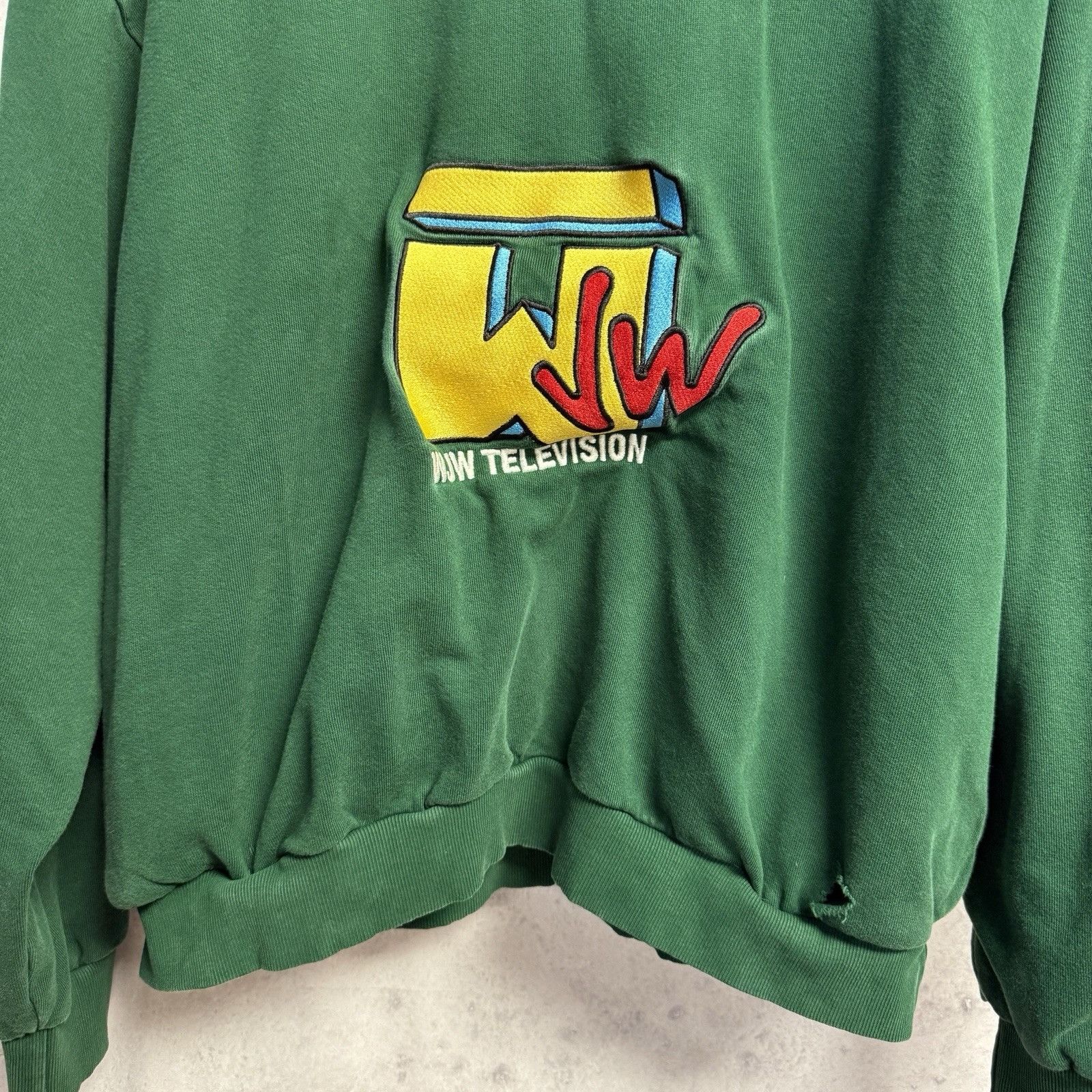 Other Who Jung Woo Hoodie Sweatshirt Mens XL 26.5x25 Green Embroid Size US XL / EU 56 / 4 - 4 Thumbnail