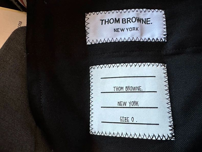 Thom Browne Thom BrowneDolphin embroidered suit pants 2503-Nextarrow Size US 30 / EU 46 - 6 Thumbnail