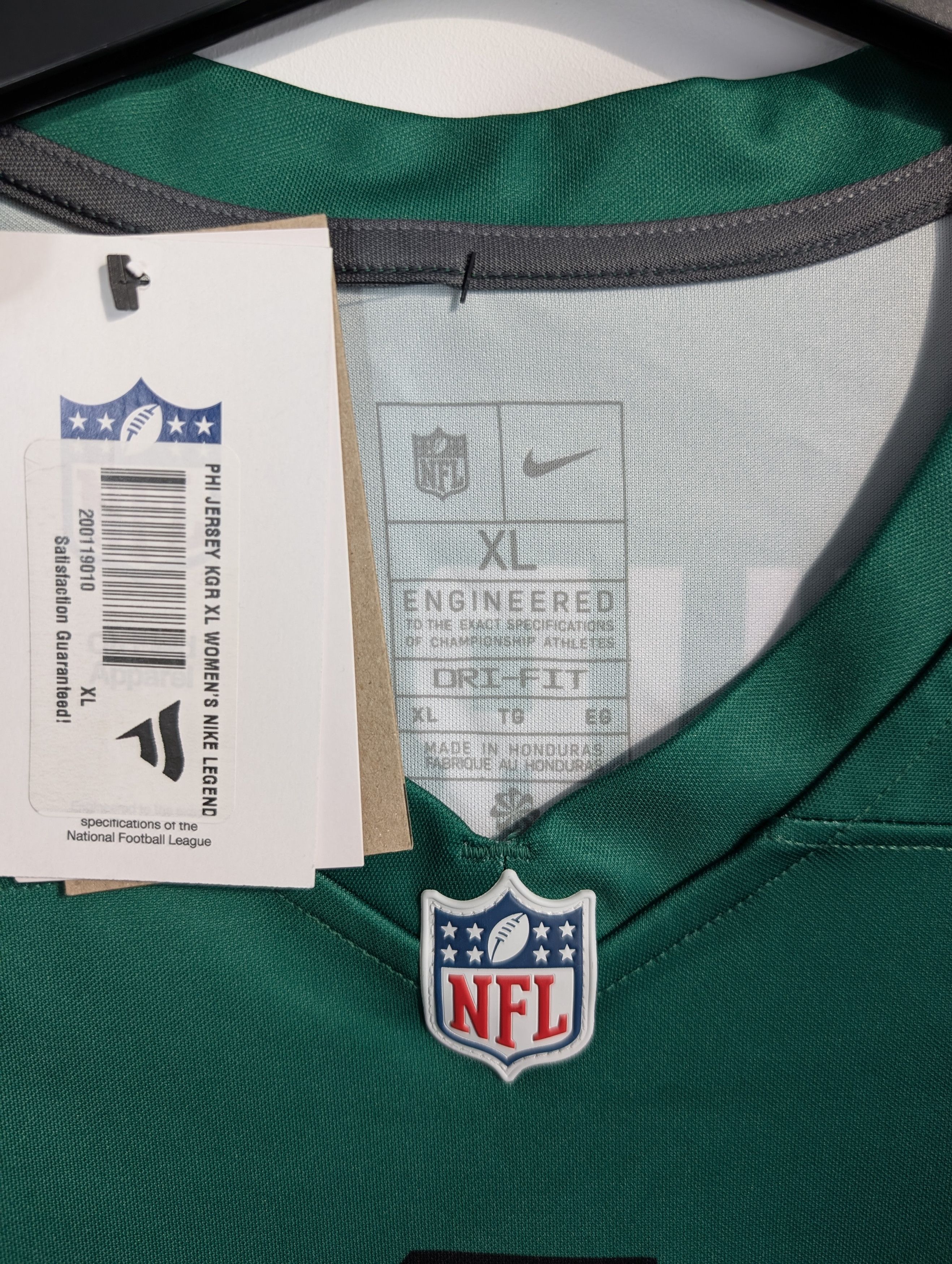 Nike NWT Eagles Jalen Hurts Women's Jersey XL Streetwear Baggy Size XL / US 12-14 / IT 48-50 - 4 Thumbnail