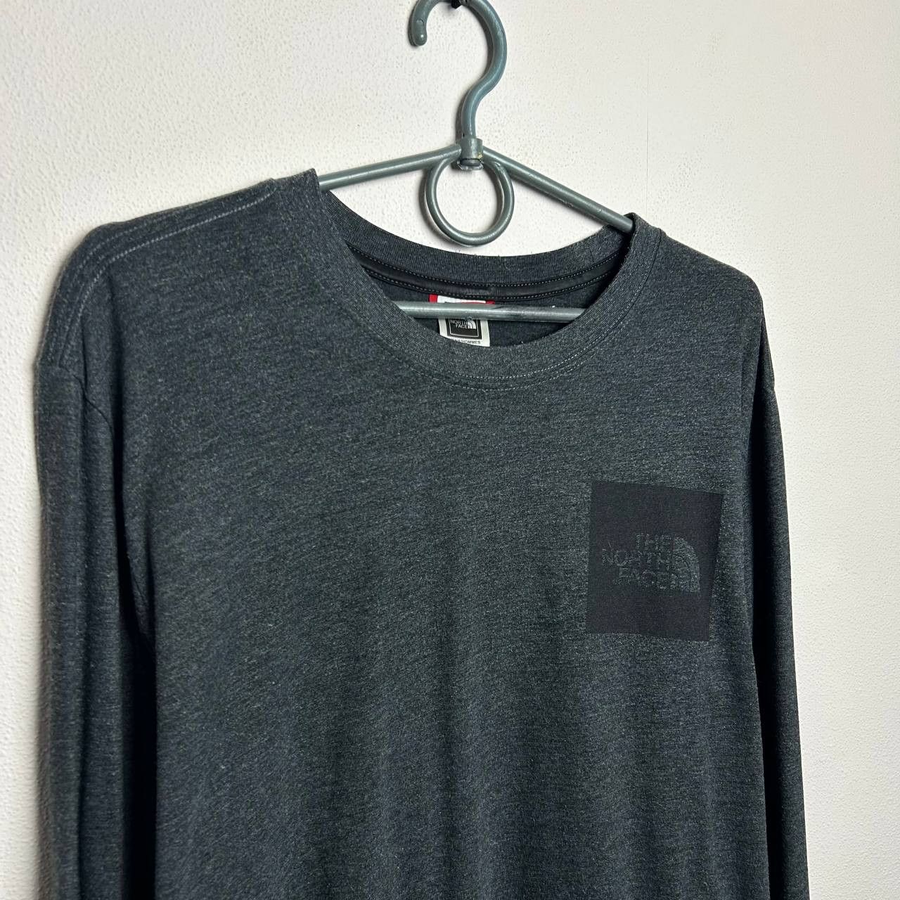 The North Face Mens The North Face big logo streetwear outdoor longsleeve Size US M / EU 48-50 / 2 - 2 Thumbnail