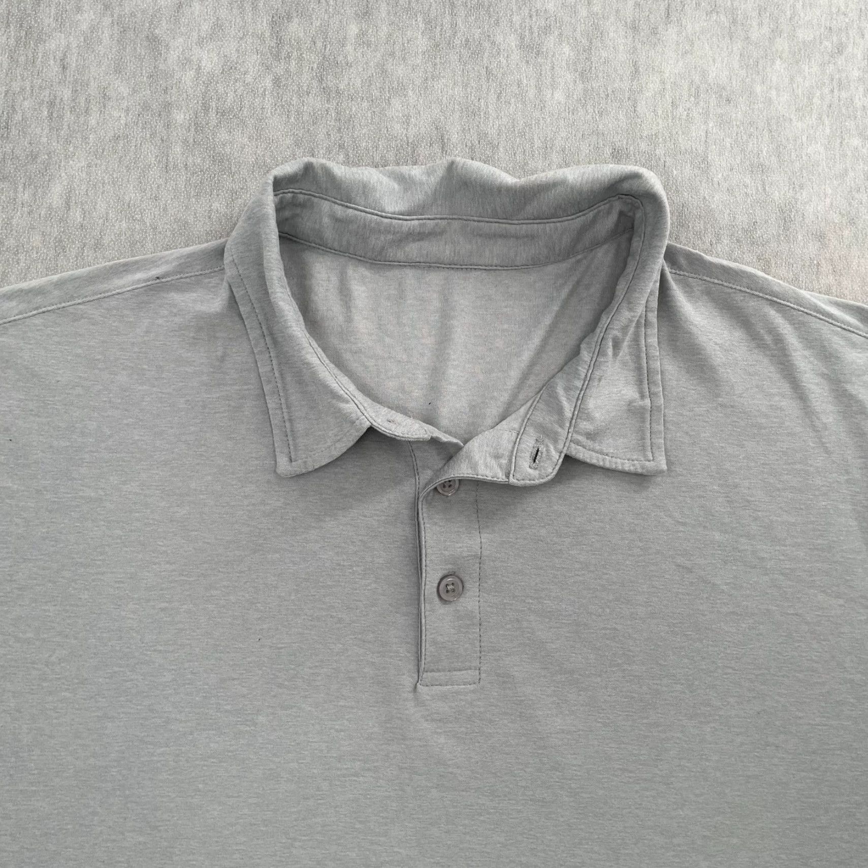 Vuori Vuori Shirt Adult Polo Stretch Performance Golf Pocket Mens XL Gray Size US XL / EU 56 / 4 - 3 Thumbnail