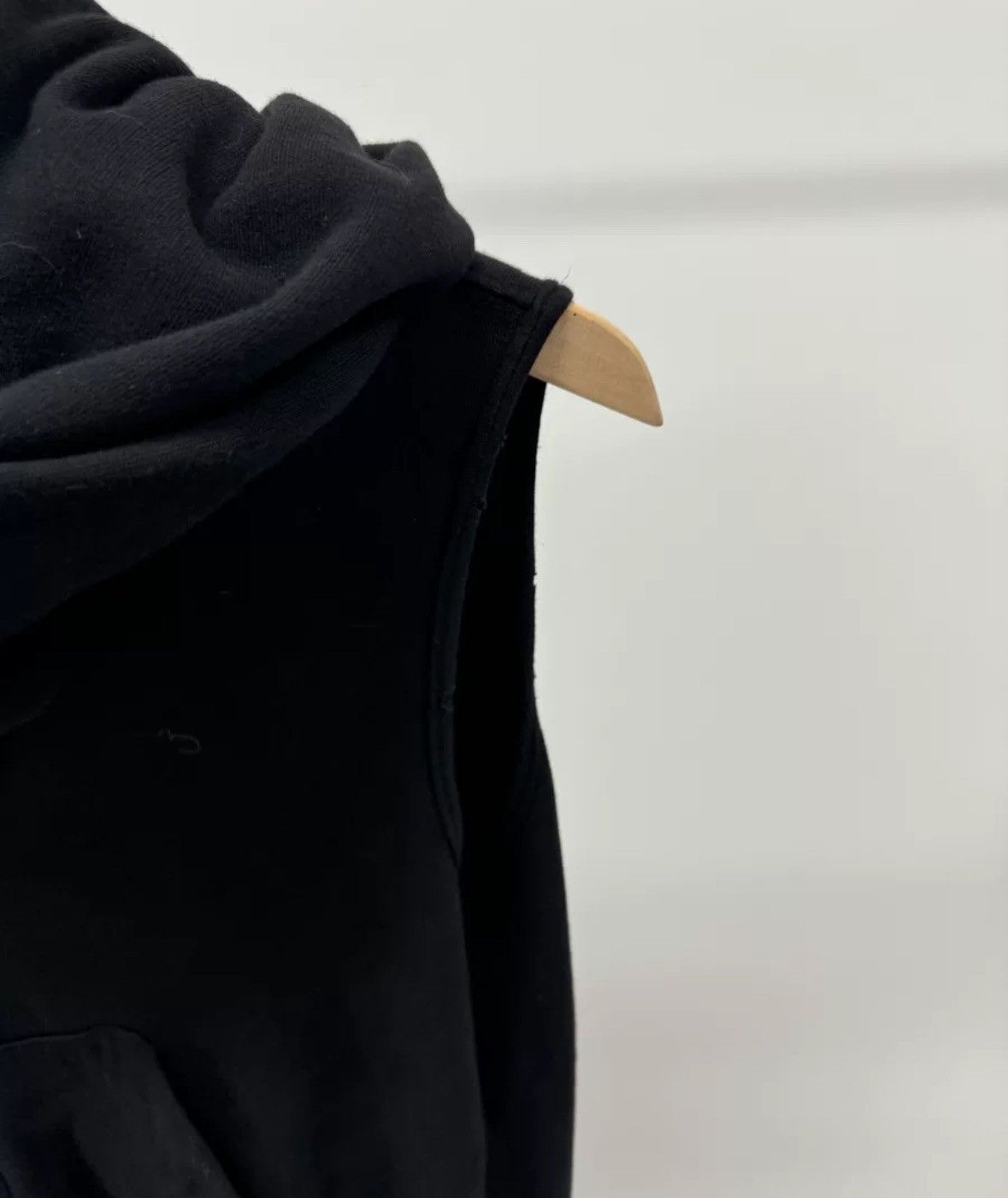 Rick Owens Rick Owens Drkshdw Wizard Shoulder Vest 2412-Nextarrow Size US S / EU 44-46 / 1 - 4 Thumbnail