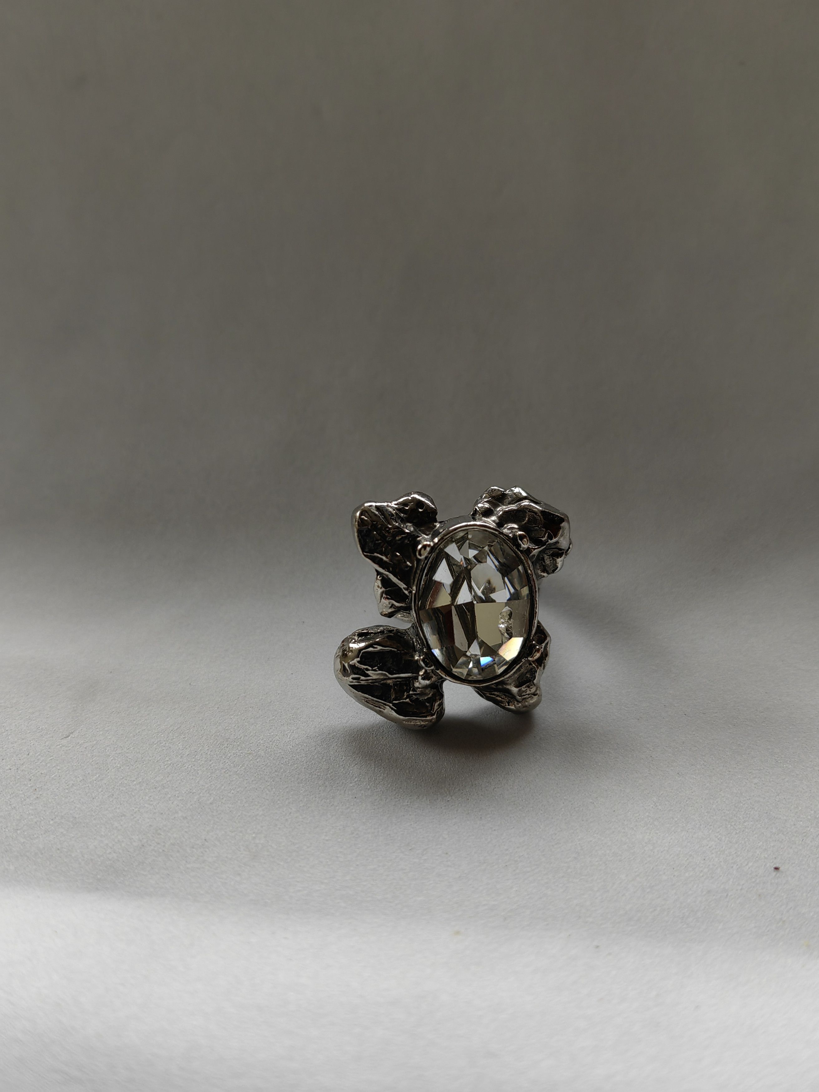 Yves Saint Laurent Authentic Saint Laurent Ring Crystal Stone Silver-tone Size ONE SIZE - 1 Thumbnail