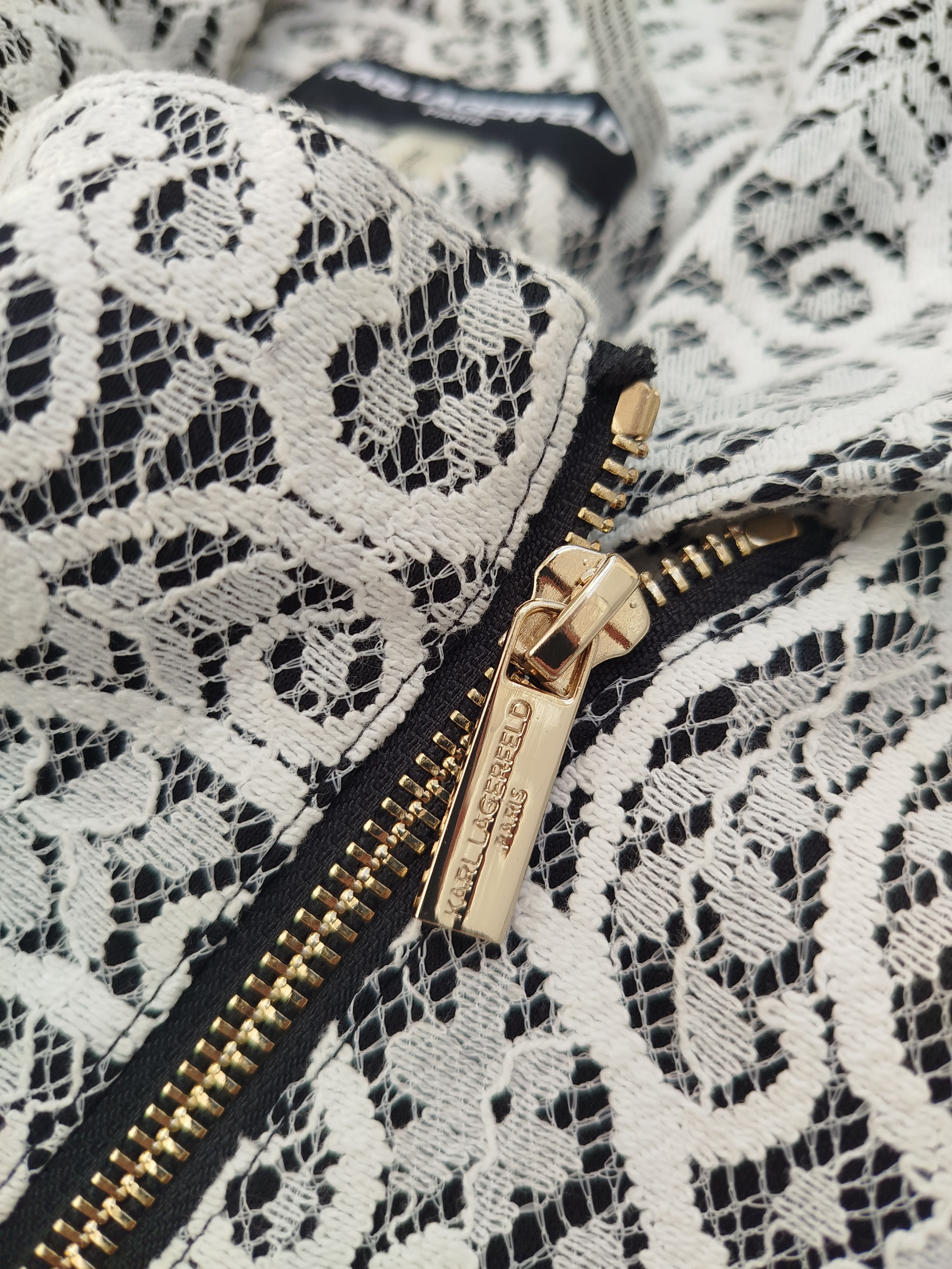 Karl Lagerfeld KARL LAGERFELD BLACK AND WHITE LACE BLAZER ZIP UP JACKET Size M / US 6-8 / IT 42-44 - 4 Thumbnail