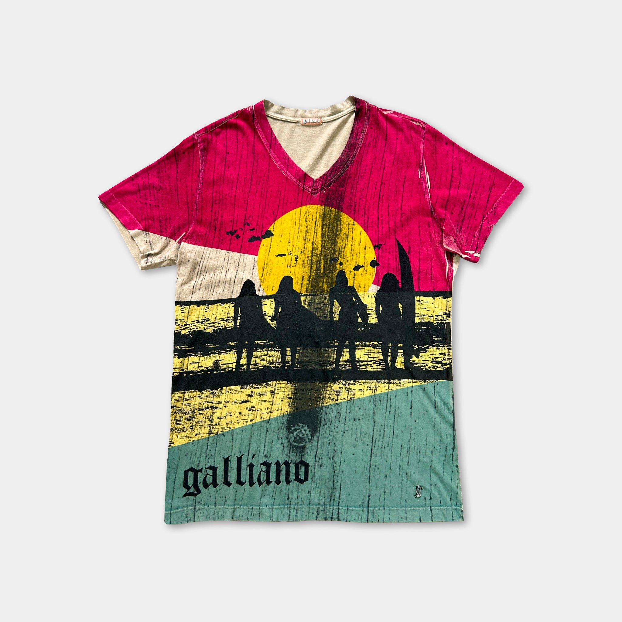 John Galliano Galliano Sunset V-Neck Graphic Tee Size US S / EU 44-46 / 1 - 1 Thumbnail