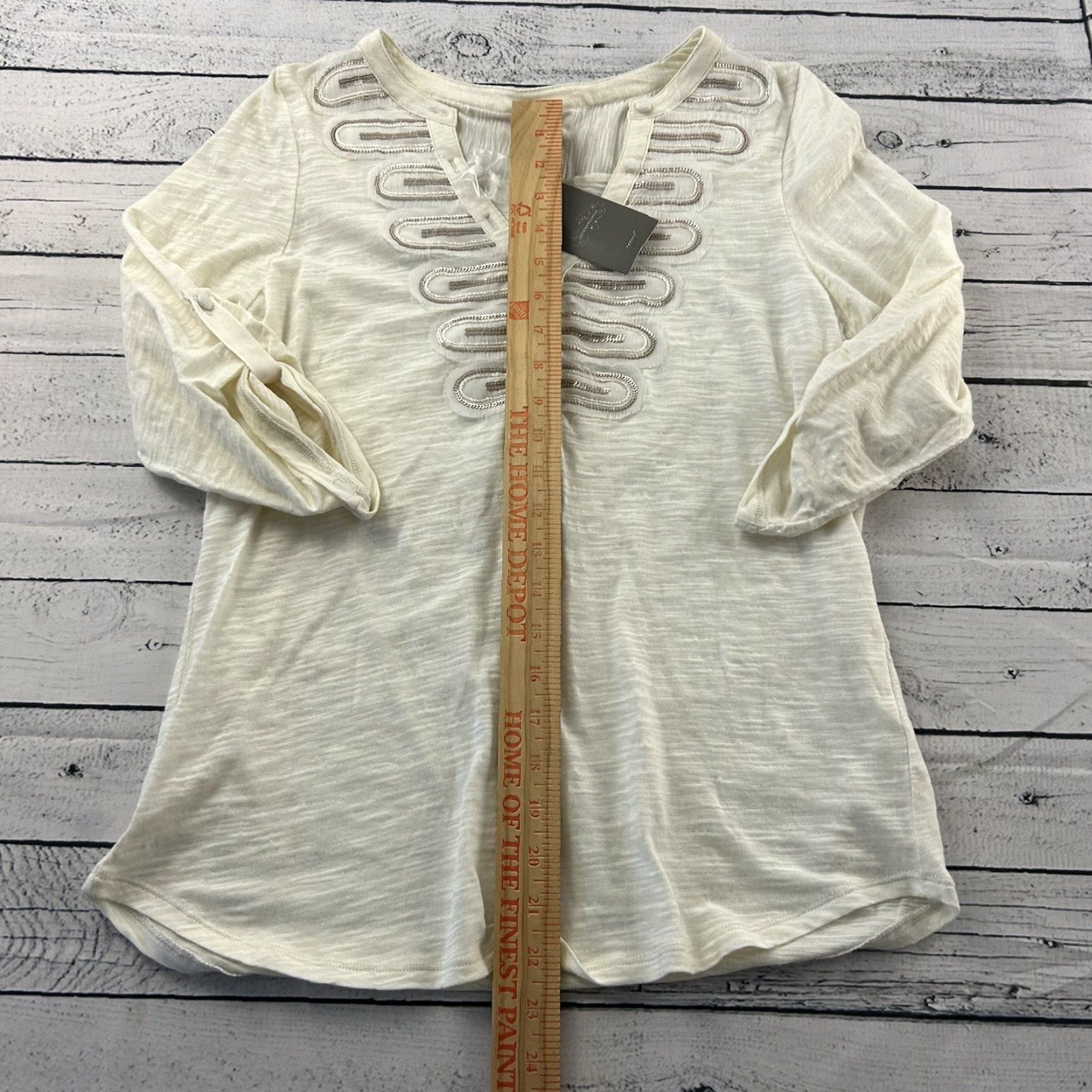 Anthropologie VINTAGE Anthropologie 3/4 Sleeve Button Front Jeweled Top Women's M Ivory Beige Blouse Womens Size M / US 6-8 / IT 42-44 - 4 Thumbnail