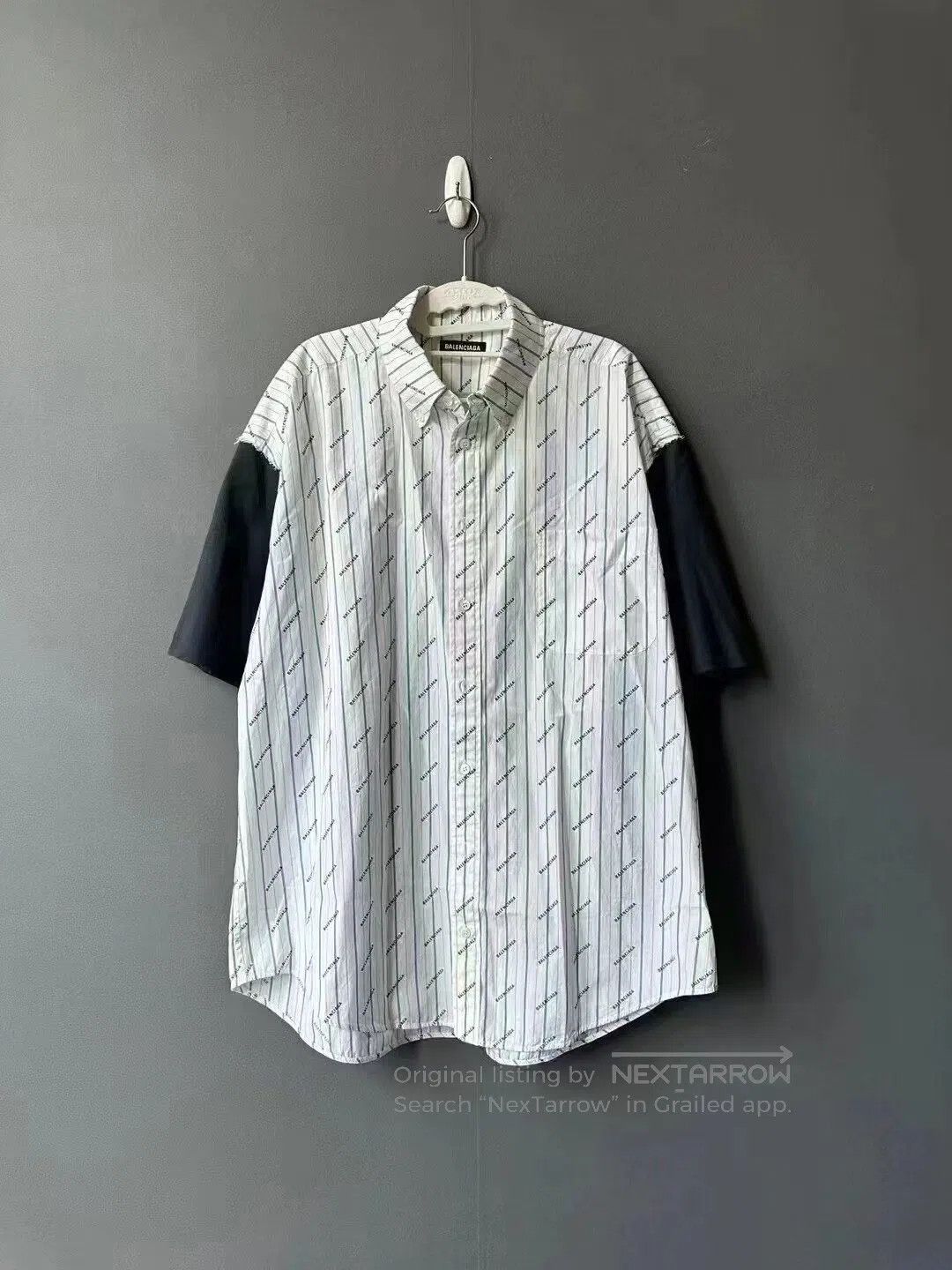 Balenciaga Balenciaga Two-in-One Barrage Print Short Sleeve Shirt| Size US XXS / EU 40 - 1 Thumbnail