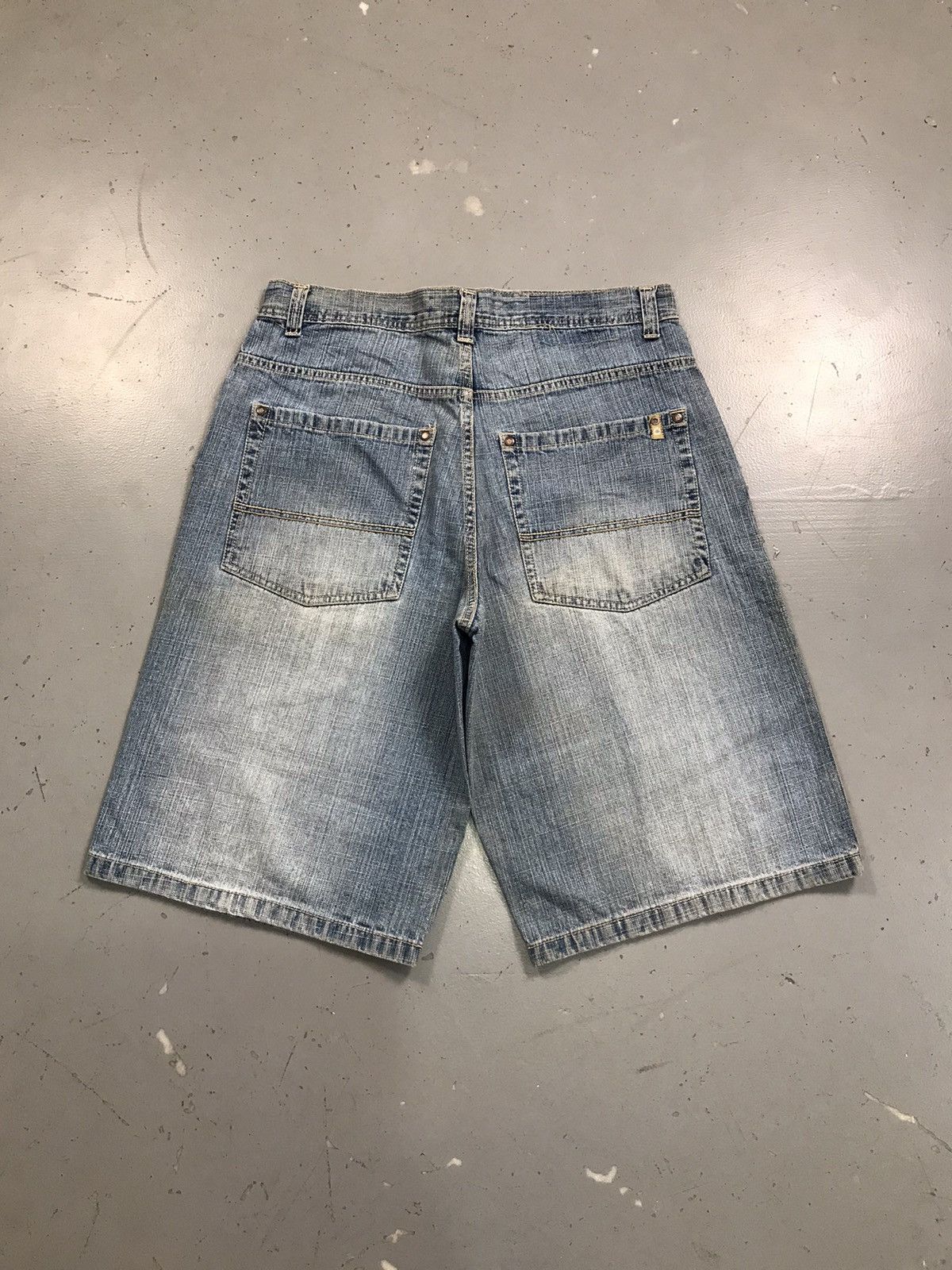 Southpole Vintage Southpole yellow tab skater denim jort Size US 35 - 2 Thumbnail