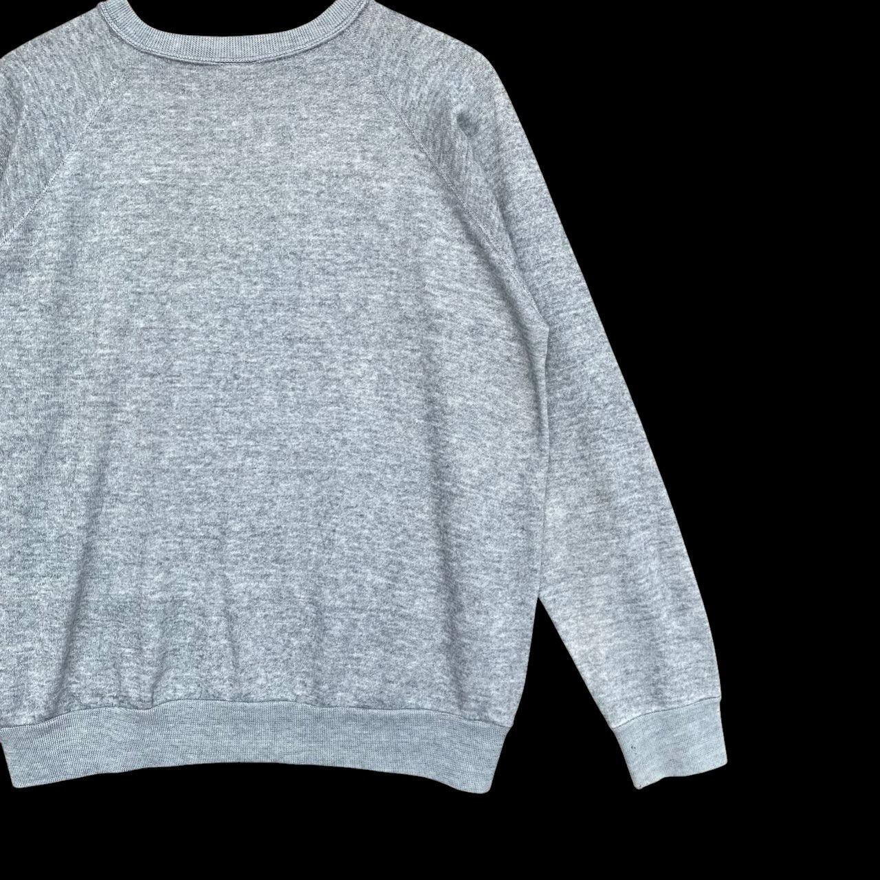 Vintage VINTAGE 80s Creighton University Sweatshirt Grey Raglan Size US XL / EU 56 / 4 - 10 Thumbnail