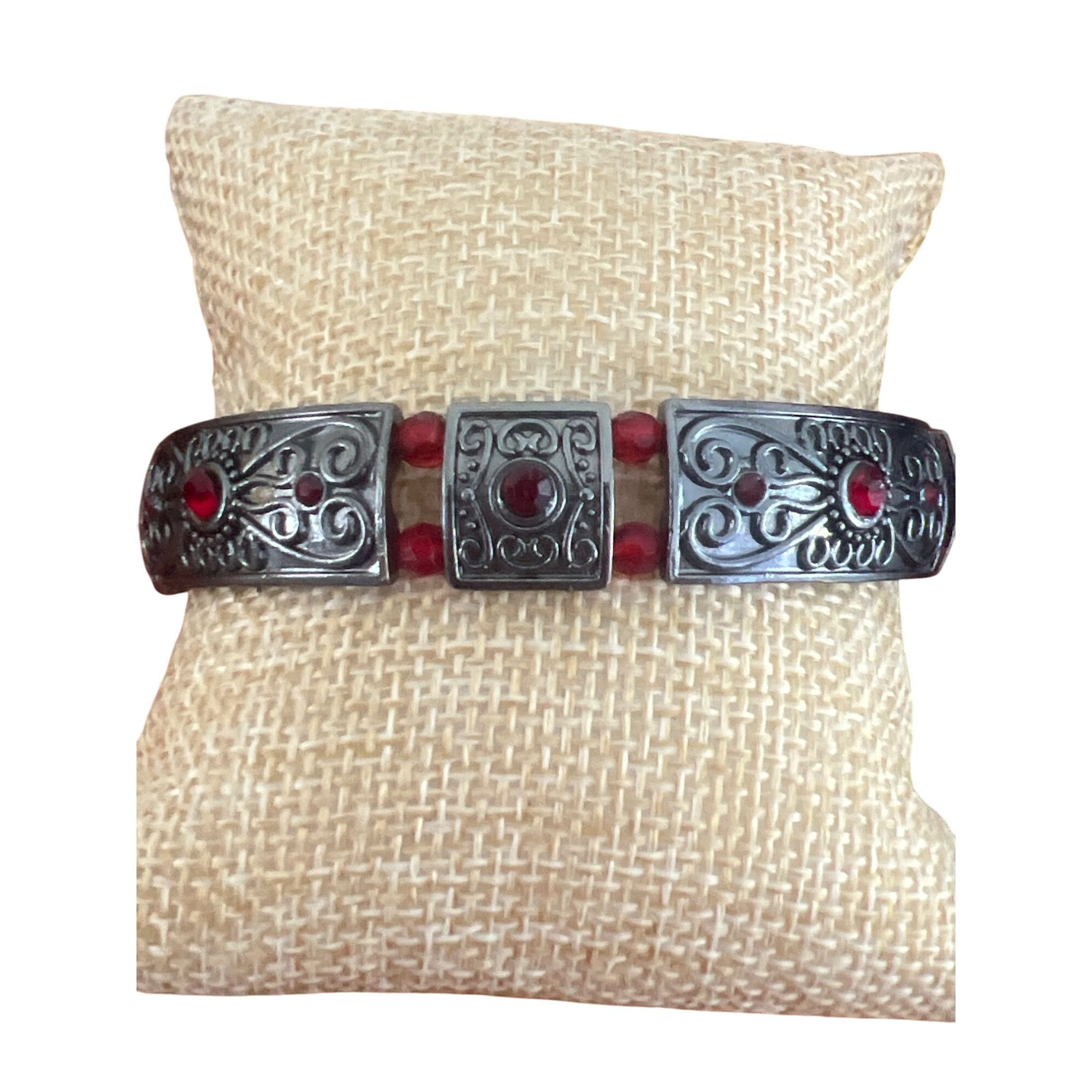 Other Vintage Gunmetal Panel Stretch Bracelet Red Cabochon Beads . Size ONE SIZE - 5 Thumbnail