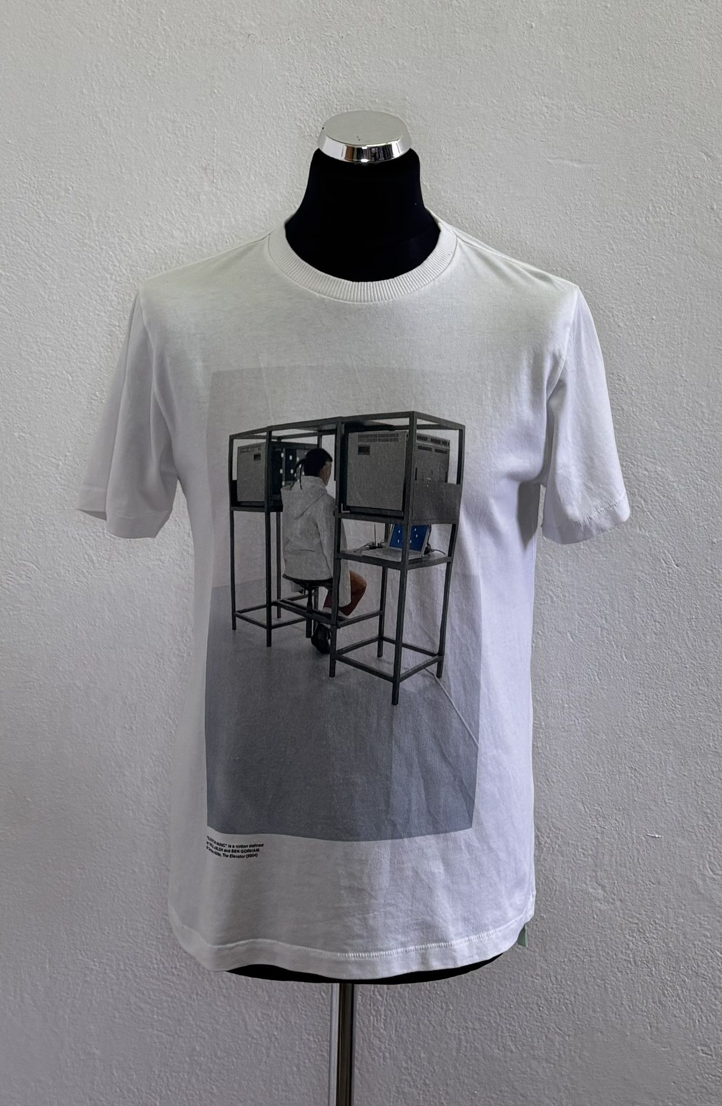 Off-White Off-White "Elevator Music" T-shirt Medium Size US M / EU 48-50 / 2 - 1 Thumbnail