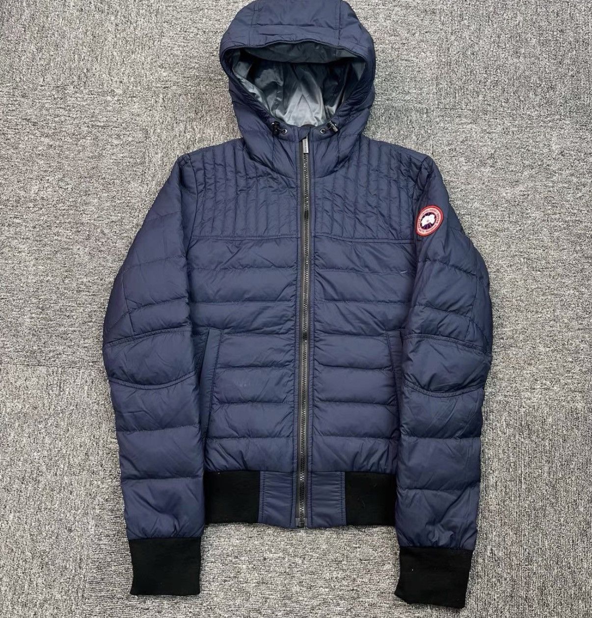 Canada Goose Canada Goose / Navy Lightweight Down Jacket K12 Size US S / EU 44-46 / 1 - 1 Thumbnail
