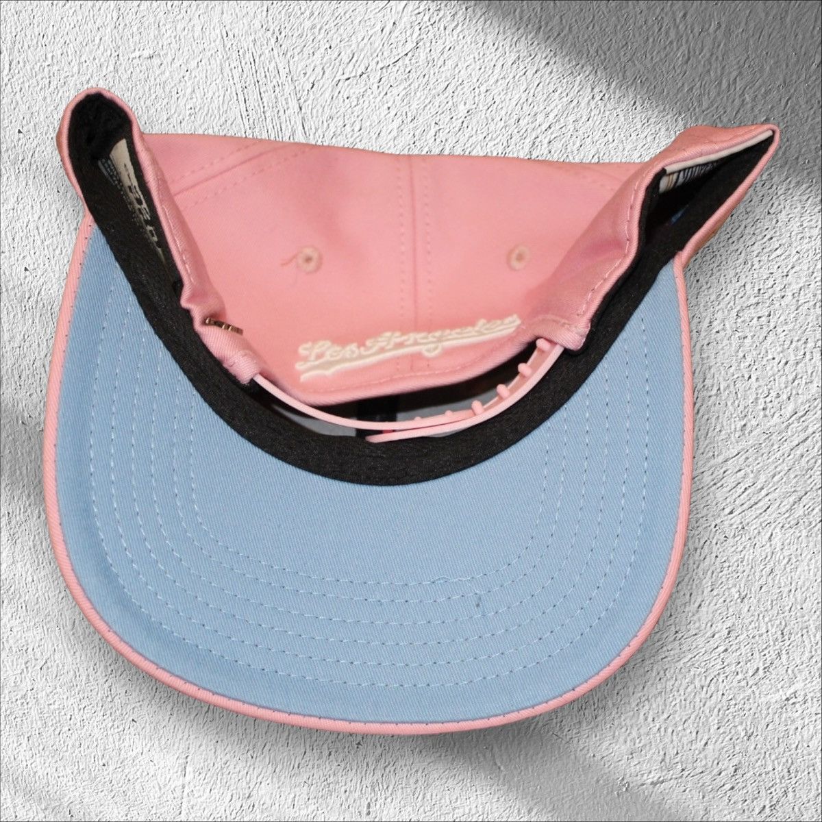Pro Line Los Angeles Dodgers 1981 World Series Pink Snapback Hat Size ONE SIZE - 3 Thumbnail
