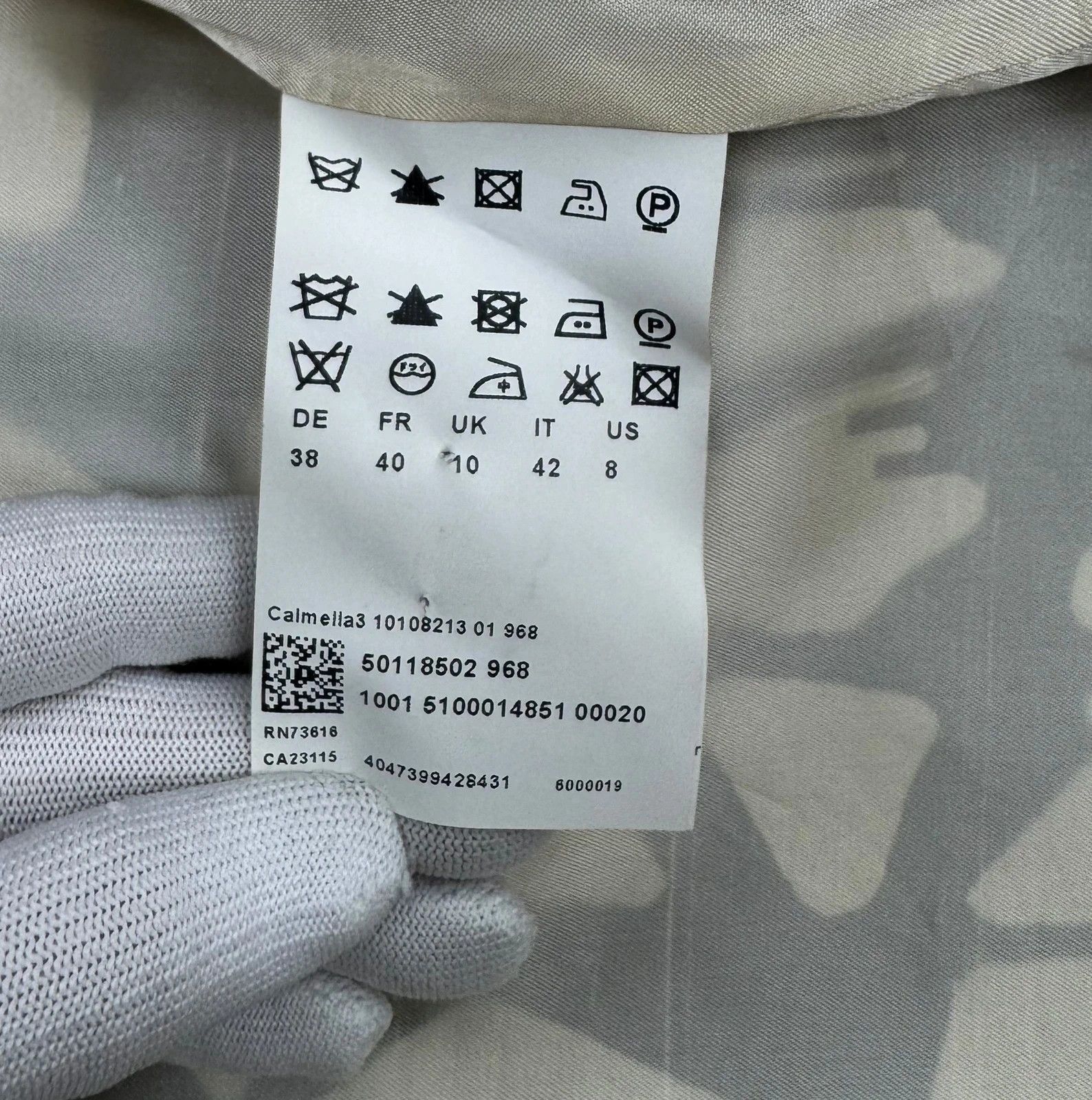 Hugo Boss Hugo Boss Silk Printed Belted Coat size UK10 IT42 Size M / US 6-8 / IT 42-44 - 14 Thumbnail