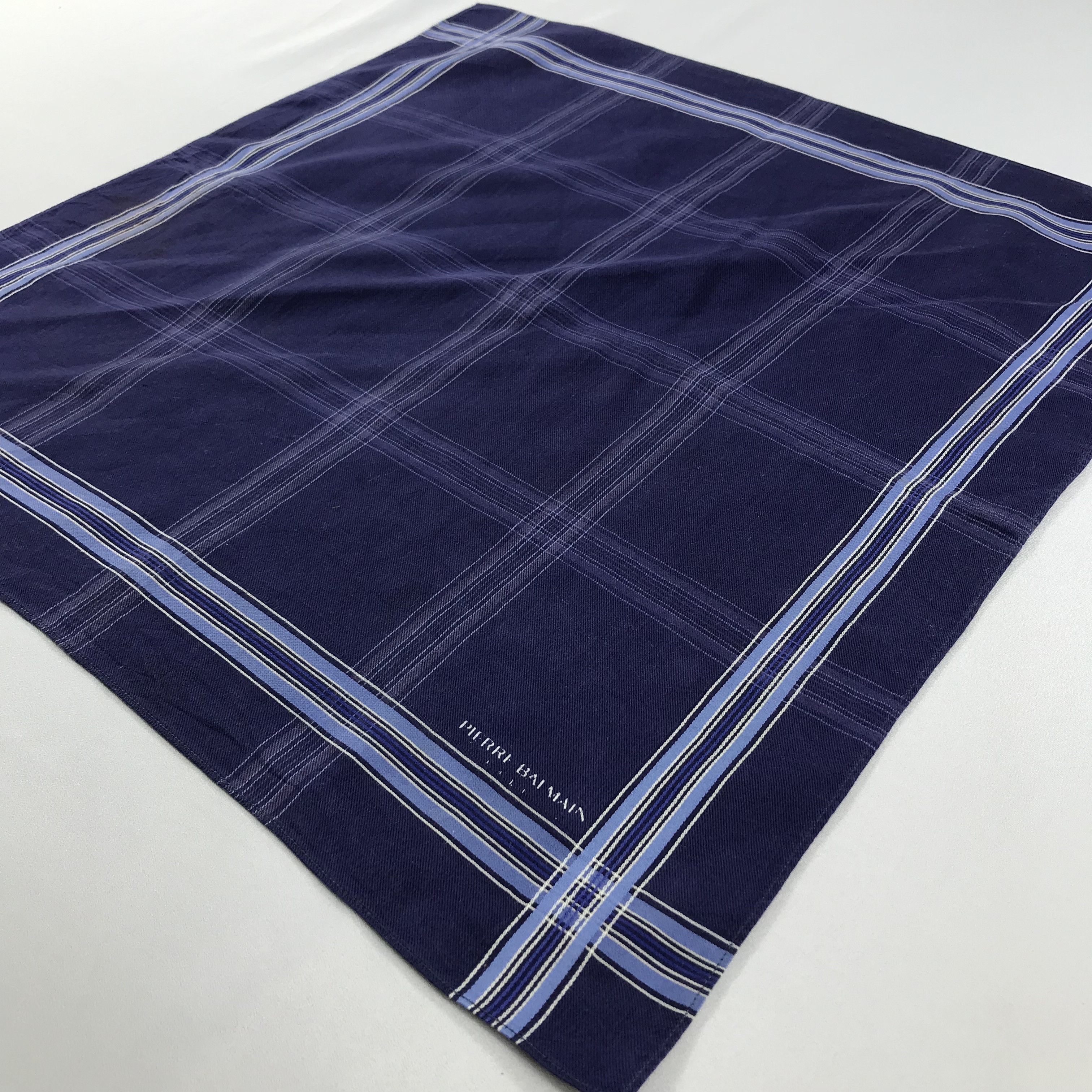 Pierre Balmain × Vintage Pierre Balmain Bandana / Handkerchief / Neckerchief - S2067 Size ONE SIZE - 2 Thumbnail