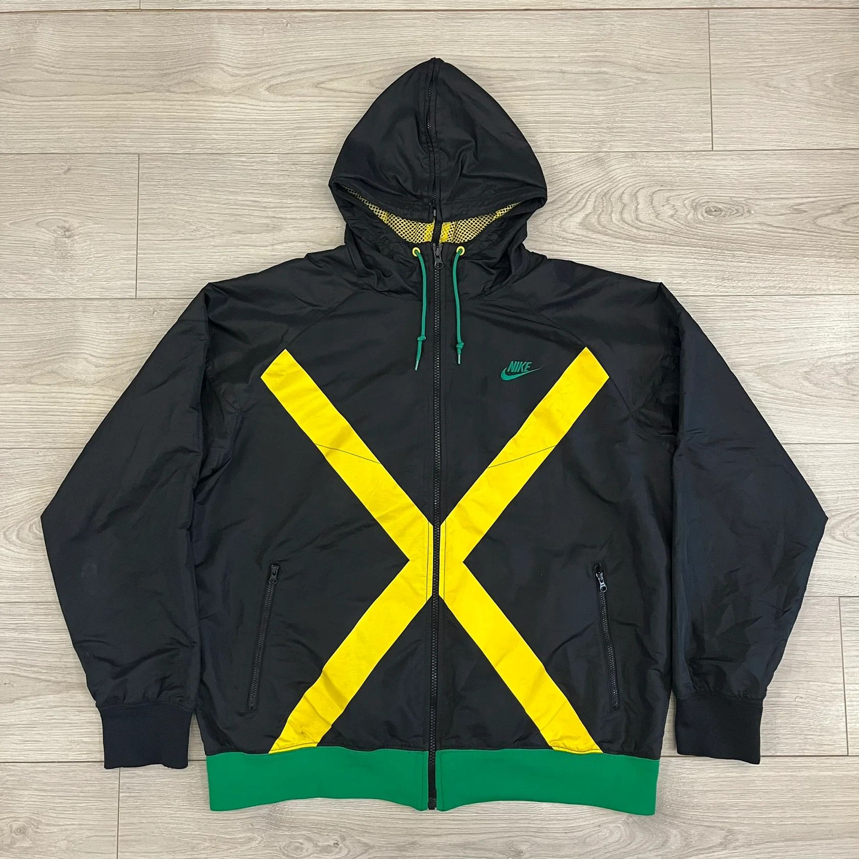 Nike Nike Jamaica Olympics 2008 Split Windbreaker (Large) Size US L / EU 52-54 / 3 - 1 Thumbnail