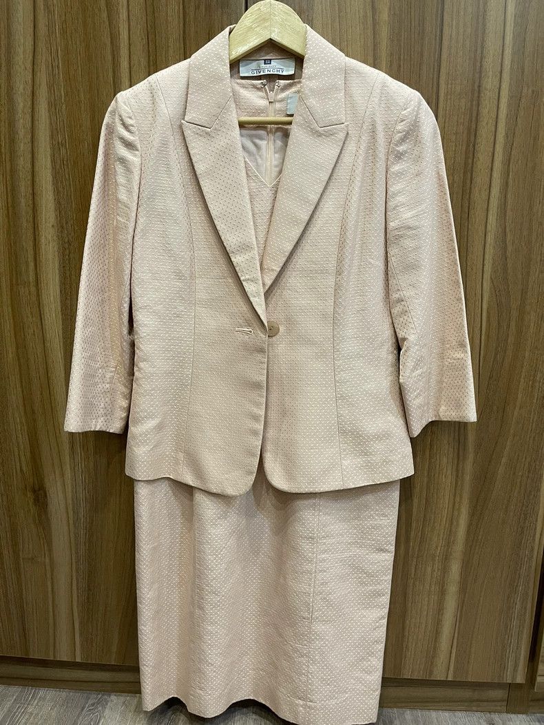 Givenchy Givenchy Women's Suit Dress Set - Spring and Summer Thin V Size S / US 4 / IT 40 - 1 Thumbnail