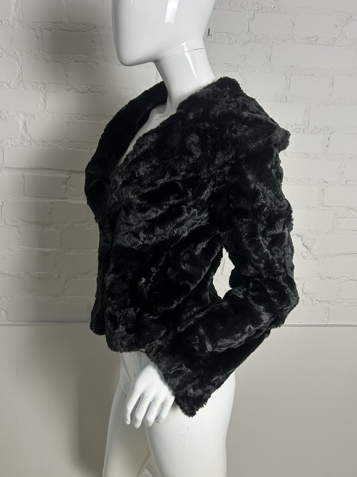 Vintage Vintage asymmetric fur jacket Size S / US 4 / IT 40 - 8 Thumbnail