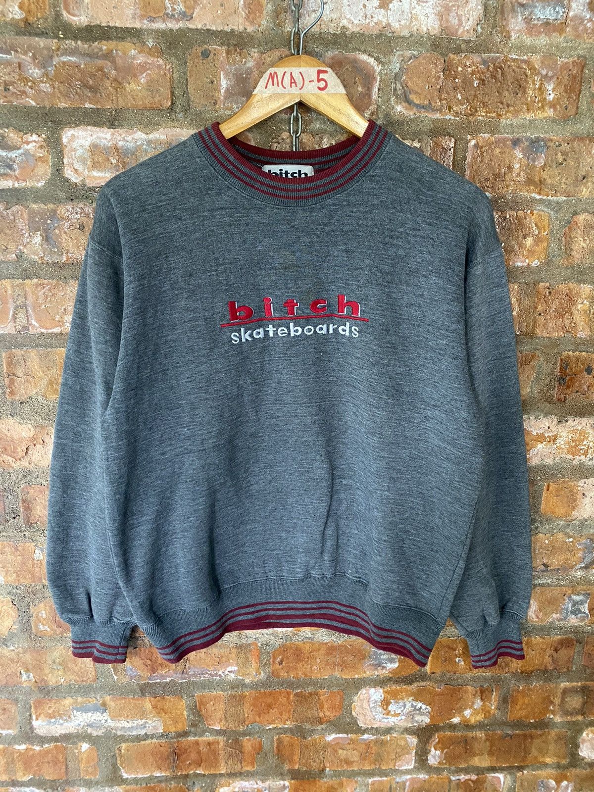 Powell Peralta 🔥1990s BITCH skateboard Embroidered ring logo Size US M / EU 48-50 / 2 - 2 Thumbnail