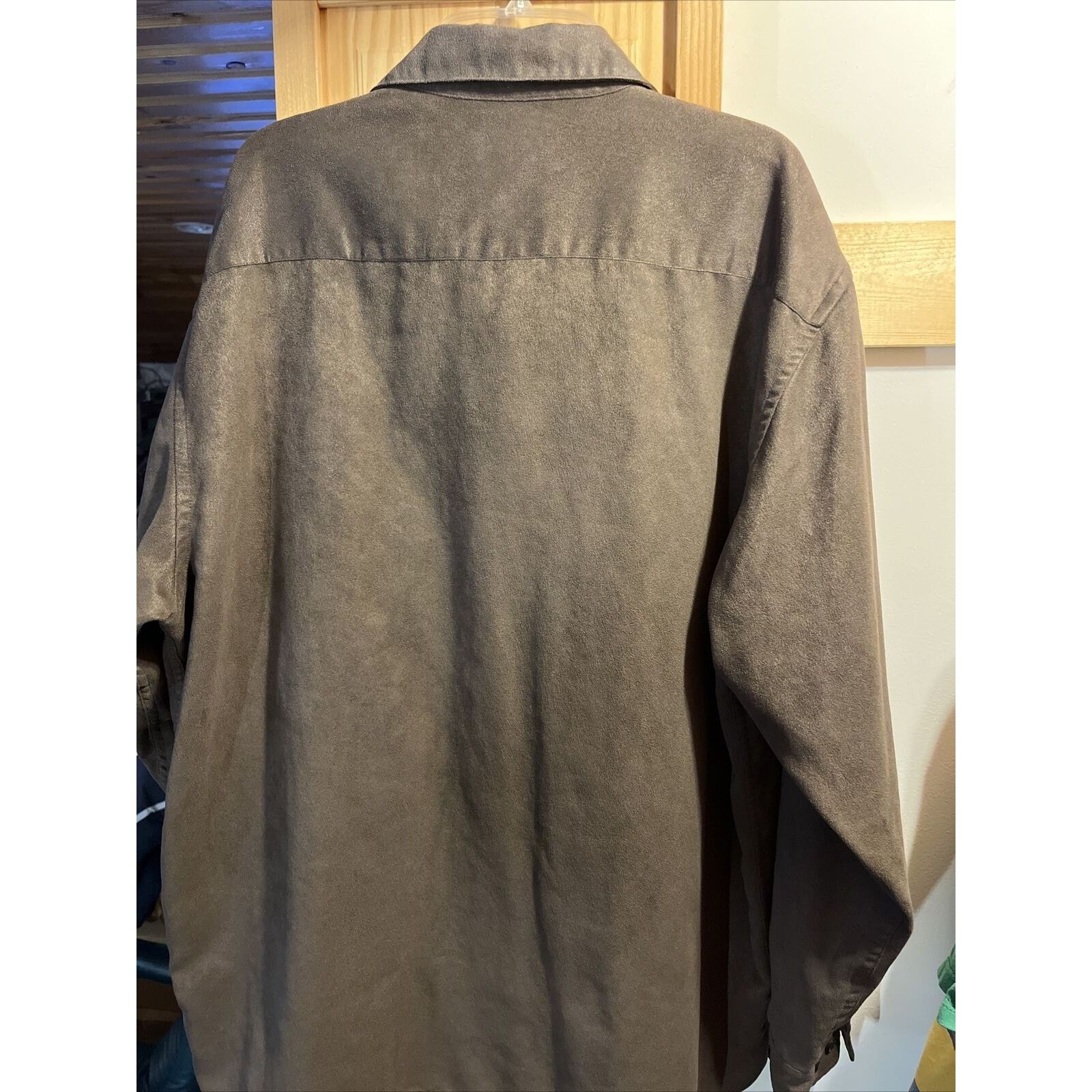 J Ferrar J. Ferrar Men’s L Brown LS Button Suede Feel Polyester Shirt Size US L / EU 52-54 / 3 - 8 Thumbnail