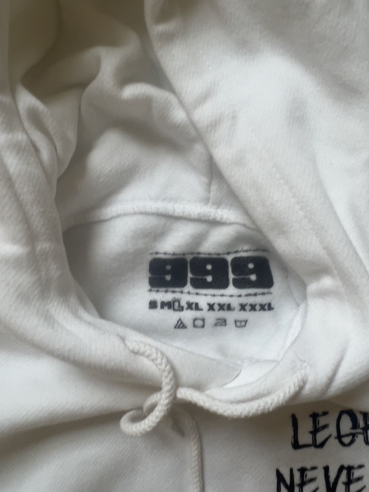 999 Club Juice wrld Legends never die moon hoodie Size US L / EU 52-54 / 3 - 4 Thumbnail