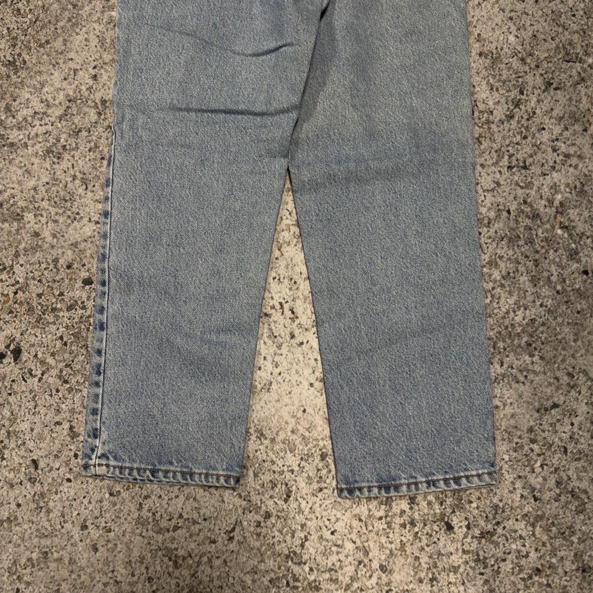 Levi's Vintage 90s Levi’s 550 Light Wash Faded Denim Jeans 31x27 Size US 31 - 8 Thumbnail